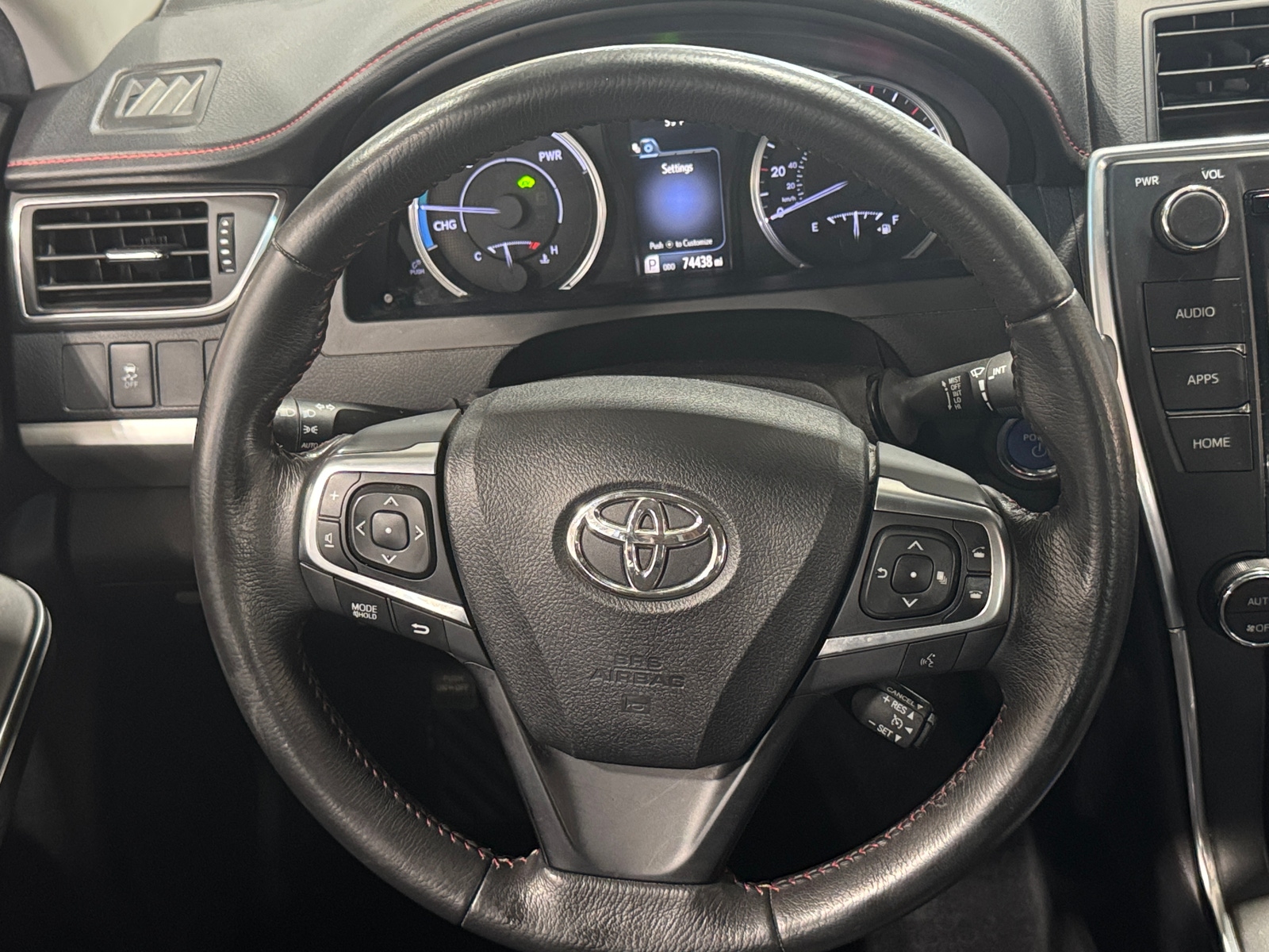 Thumbnail: 2017 Toyota Camry - 4