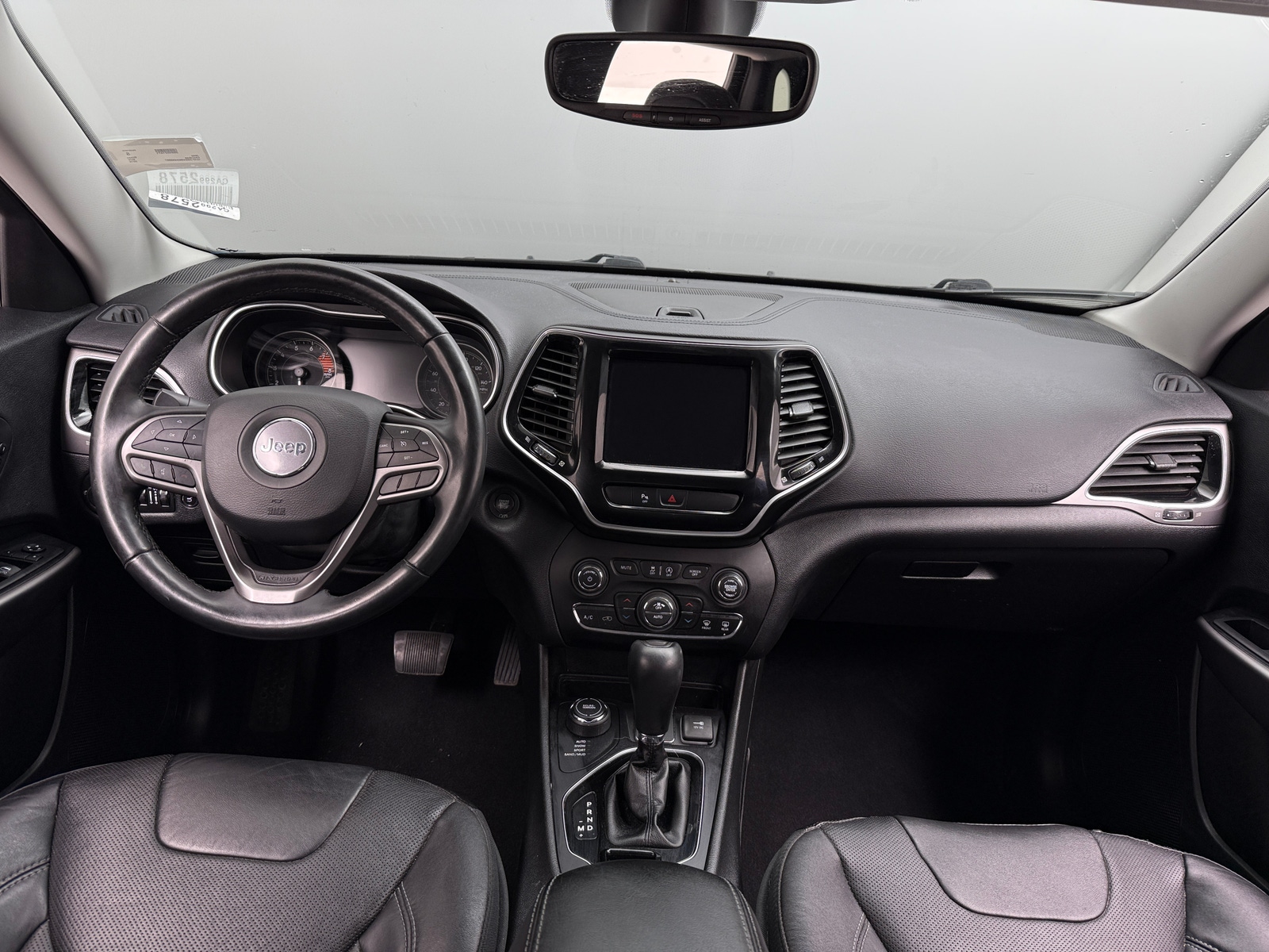 Thumbnail: 2019 Jeep Cherokee - 2