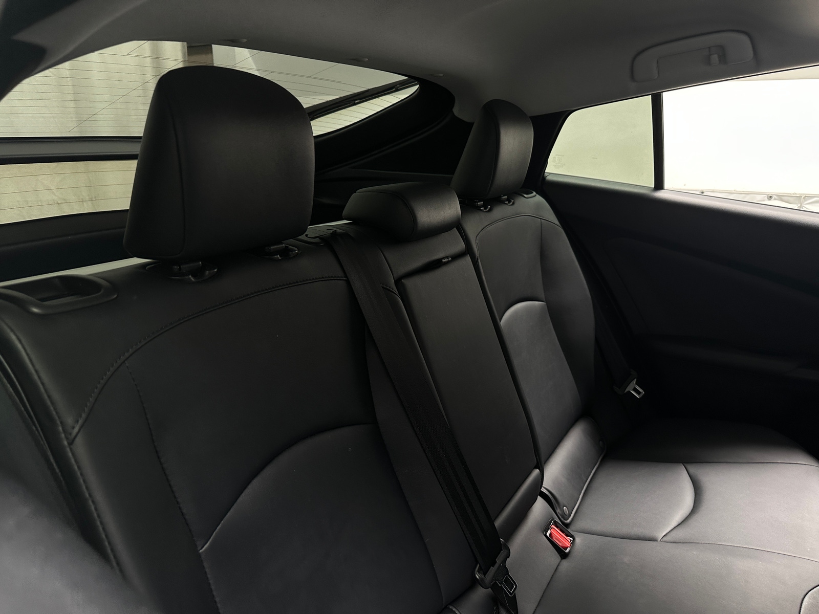 Thumbnail: 2018 Toyota Prius - 5