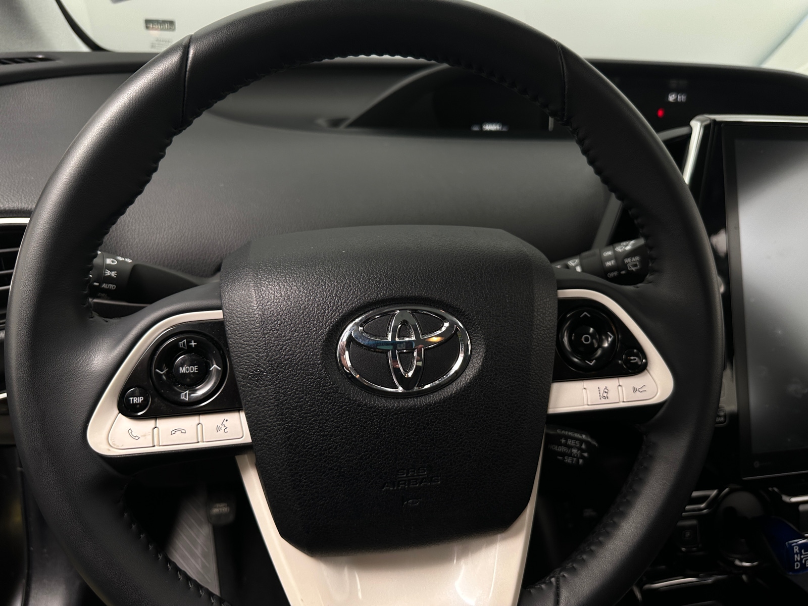 Thumbnail: 2018 Toyota Prius - 4