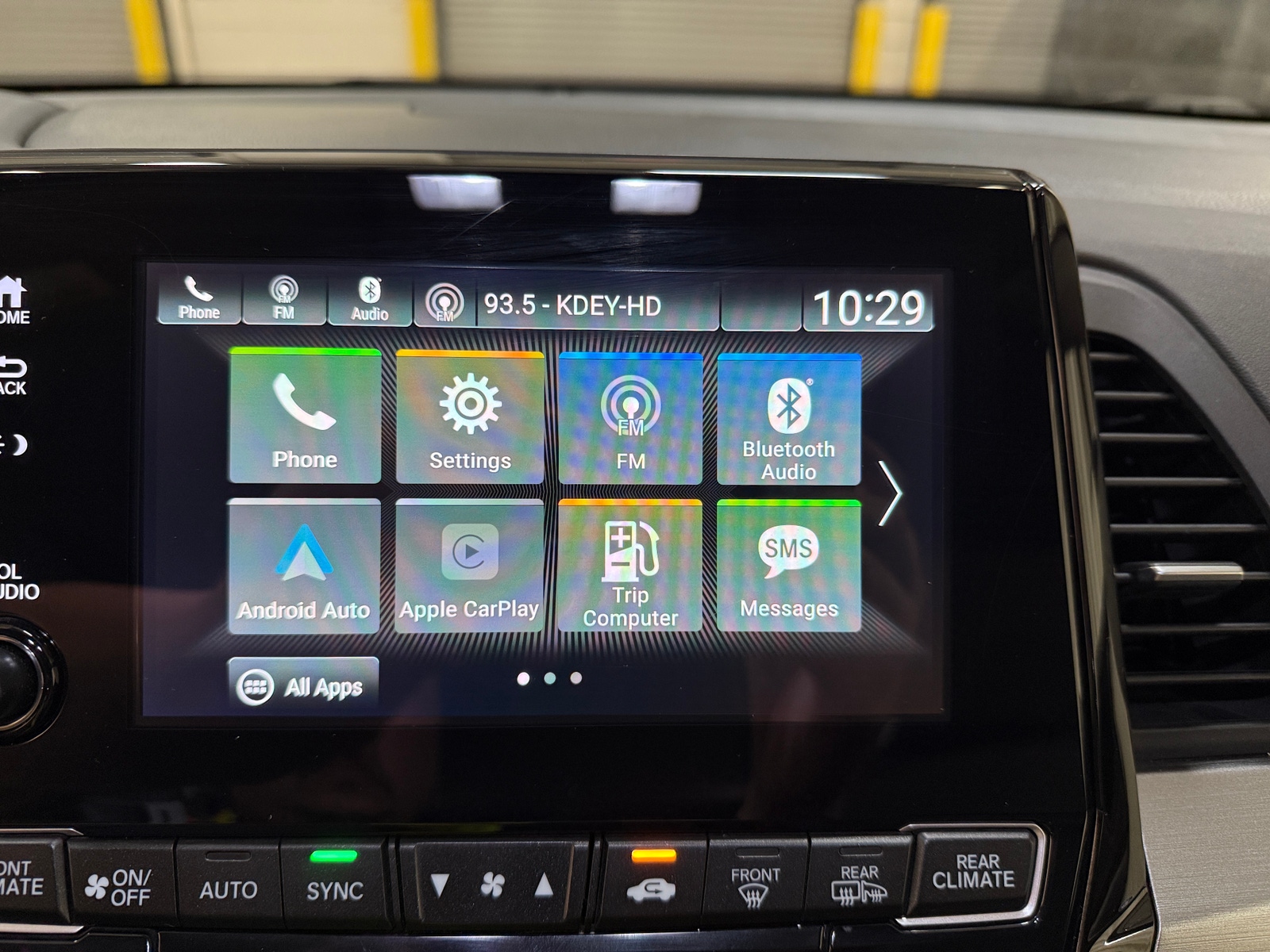 Thumbnail: 2019 Honda Odyssey - 4