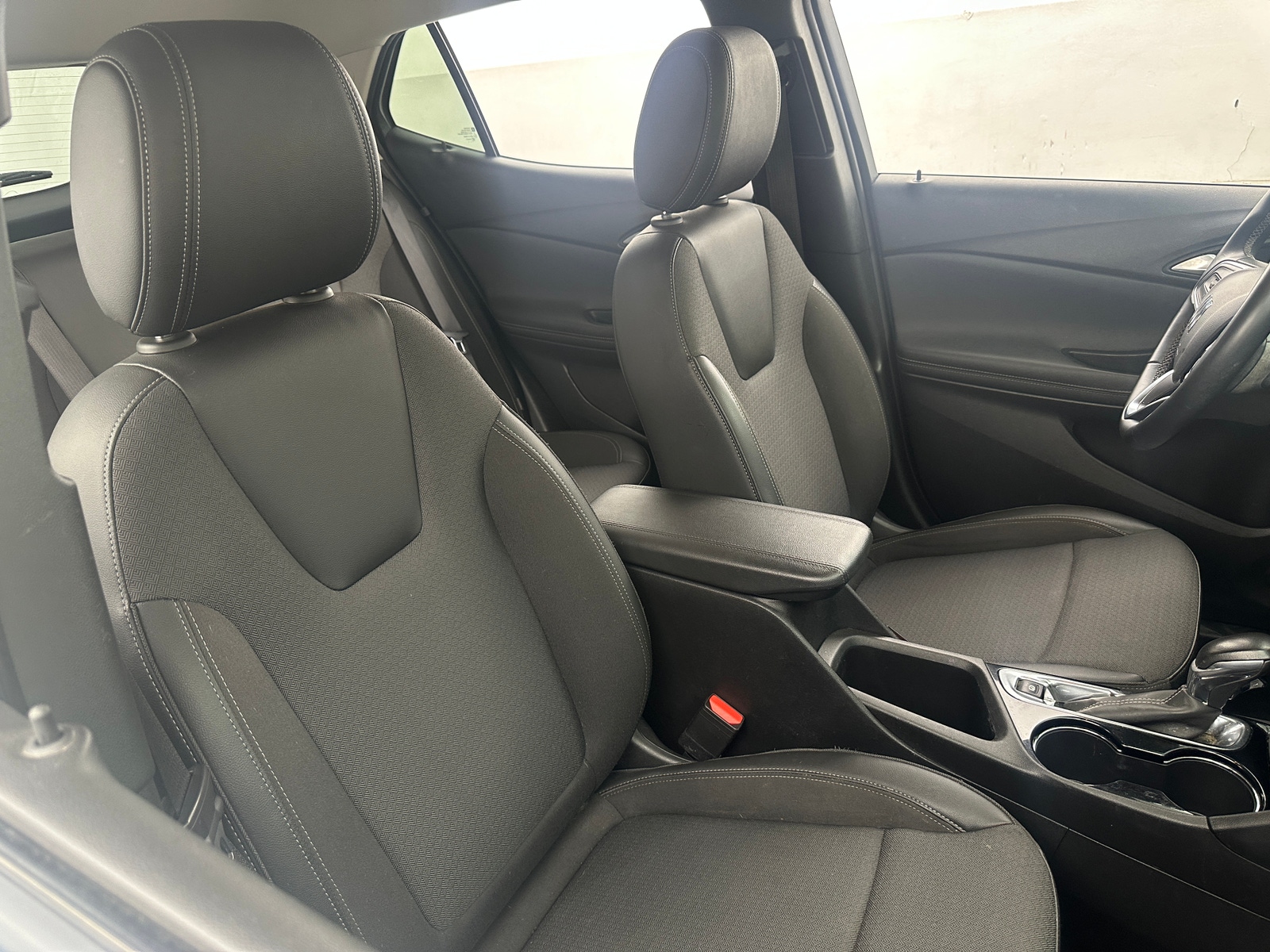 Thumbnail: 2024 Buick Encore GX - 2