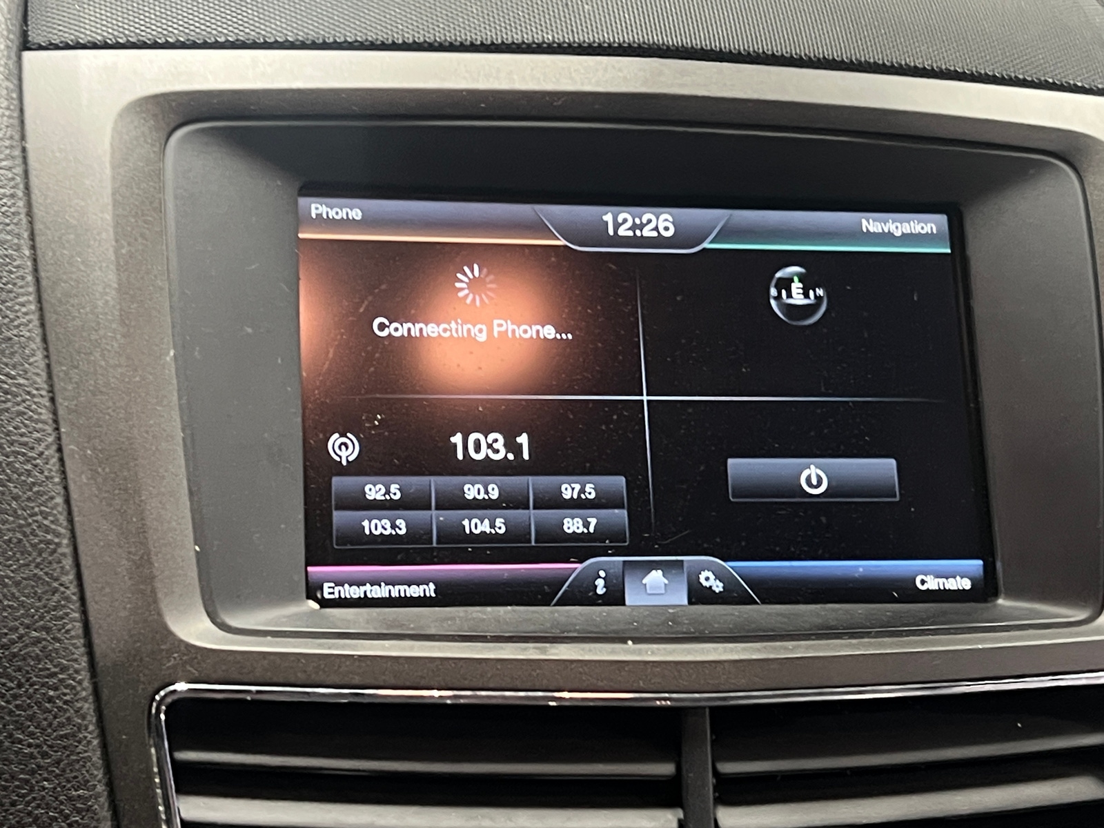Thumbnail: 2014 Lincoln MKT - 3