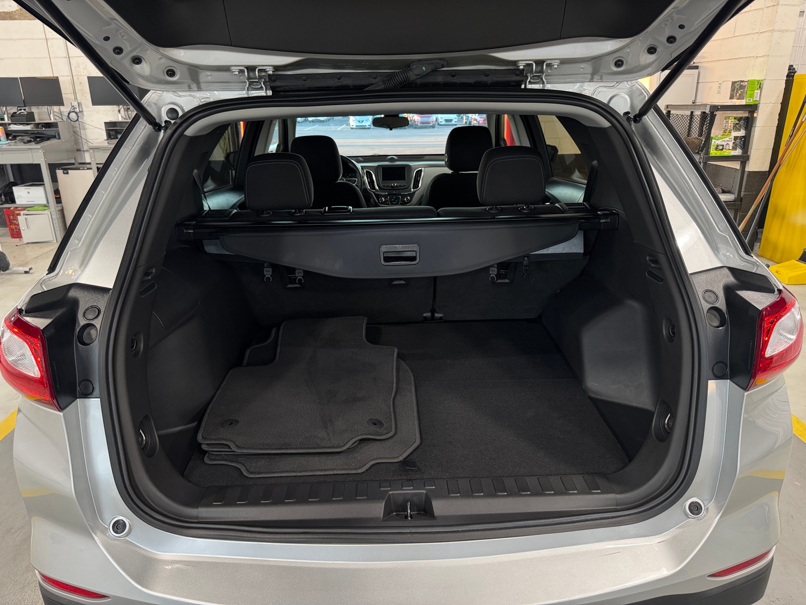 Thumbnail: 2021 Chevrolet Equinox - 7