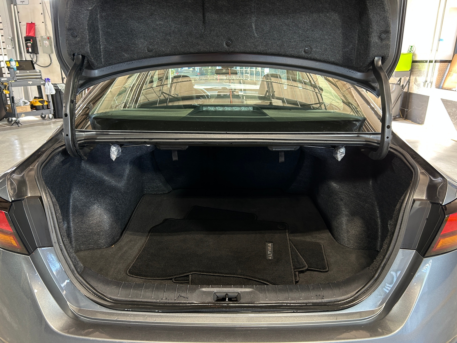 Thumbnail: 2024 Nissan Altima - 7