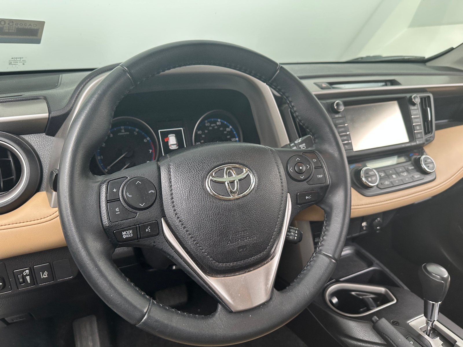 Thumbnail: 2017 Toyota RAV4 - 5