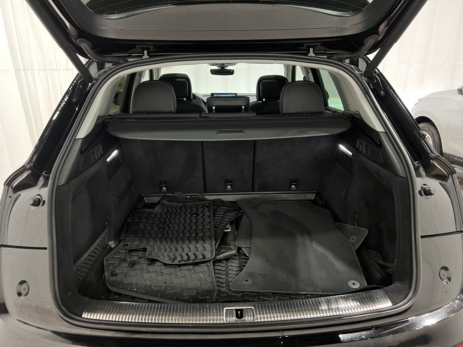 Thumbnail: 2021 Audi Q5 - 6