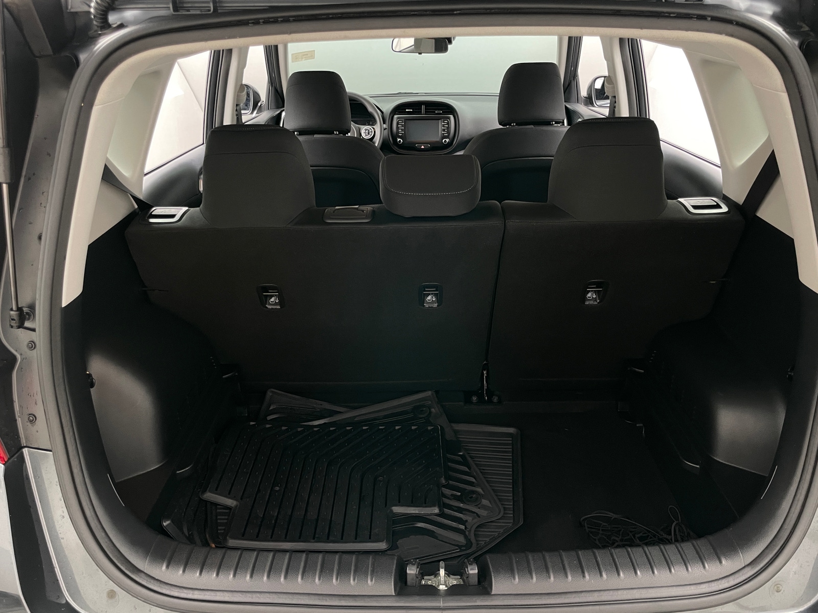 Thumbnail: 2021 Kia Soul - 7