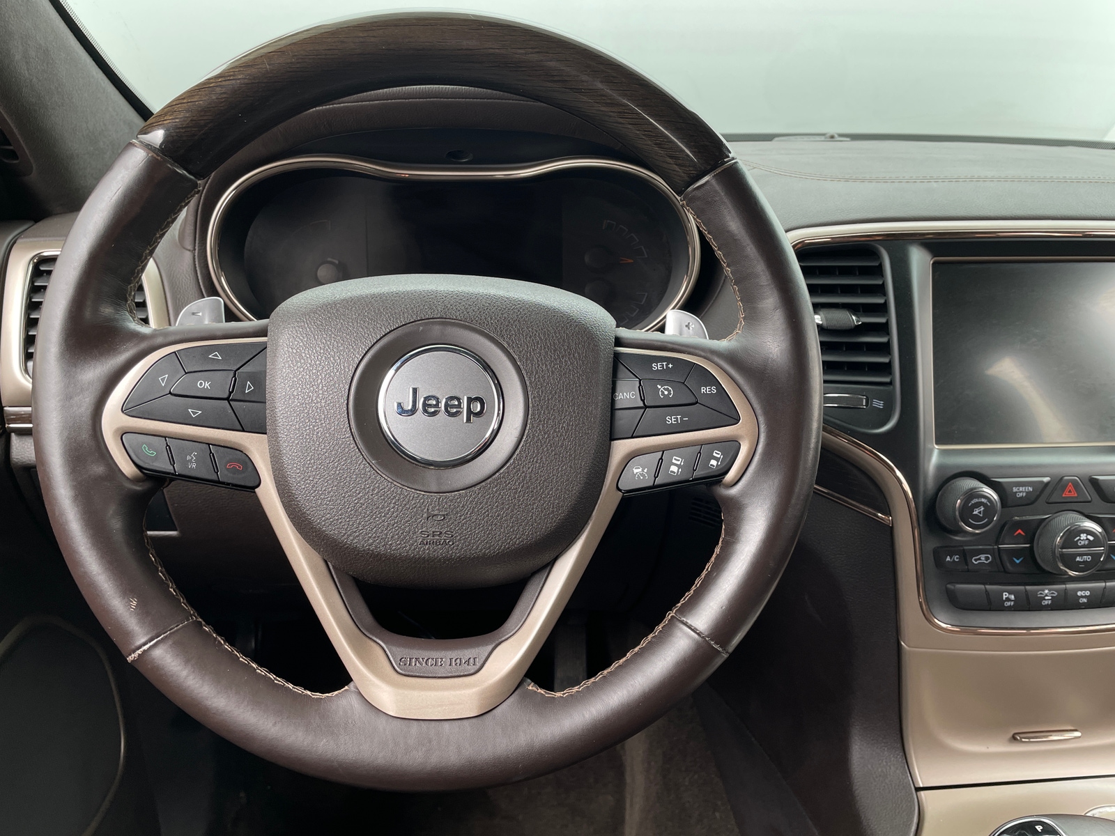 Thumbnail: 2014 Jeep Grand Cherokee - 4