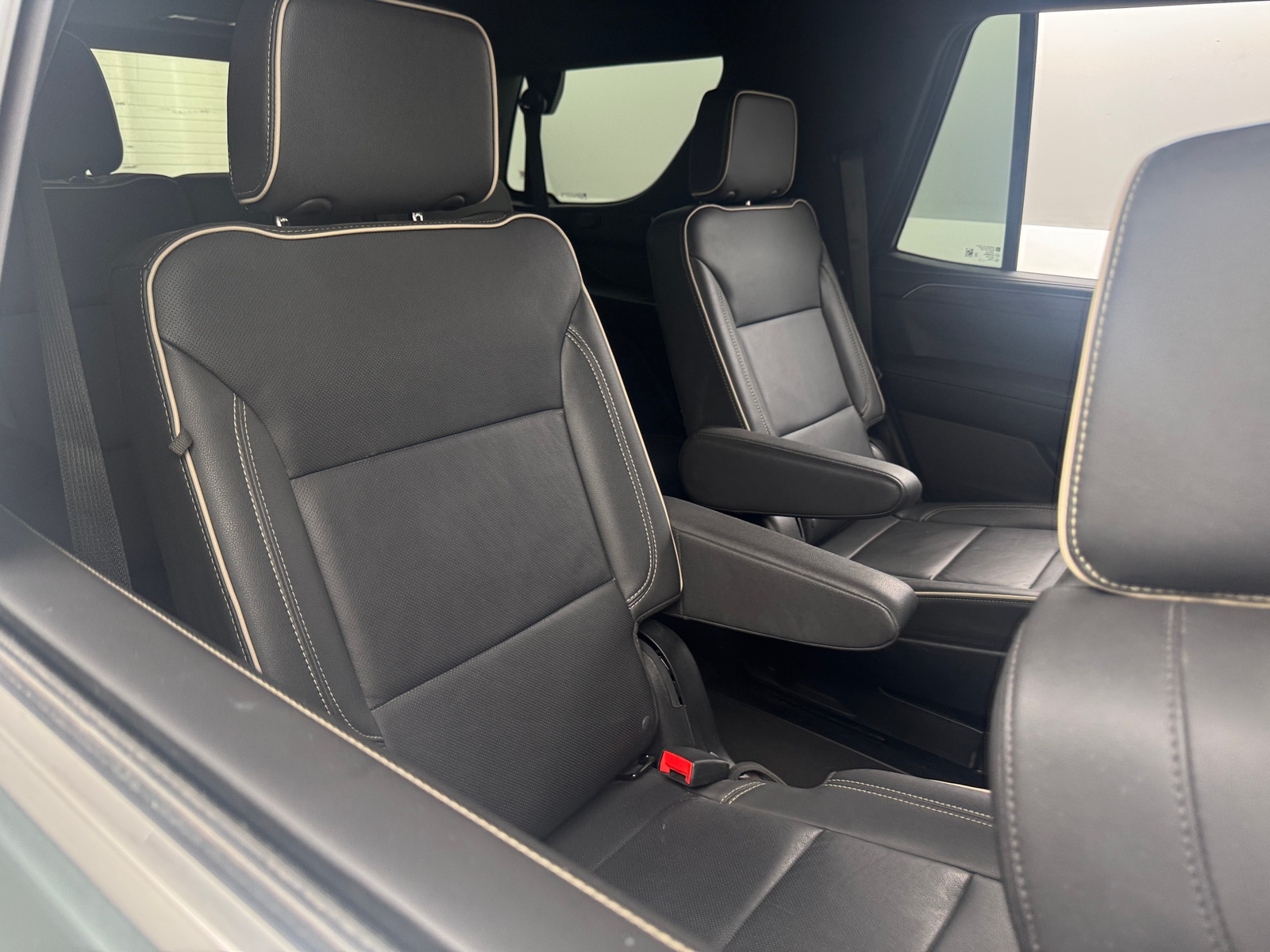 Thumbnail: 2024 Chevrolet Tahoe - 5