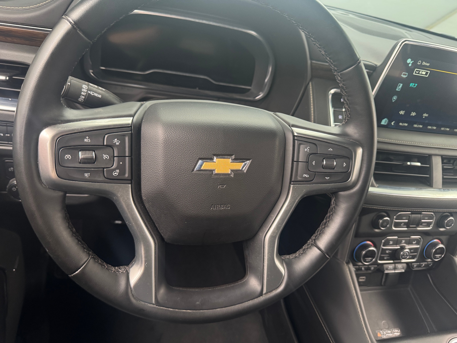 Thumbnail: 2024 Chevrolet Tahoe - 4