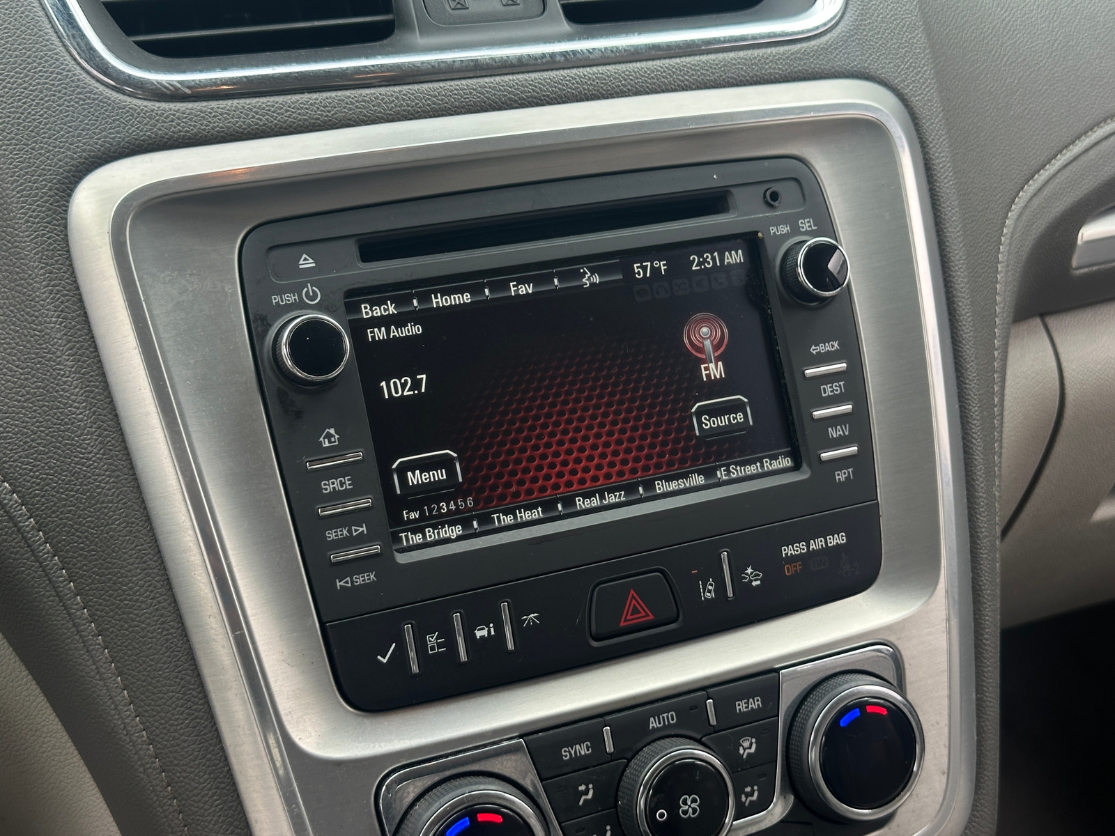 Thumbnail: 2017 GMC Acadia - 3