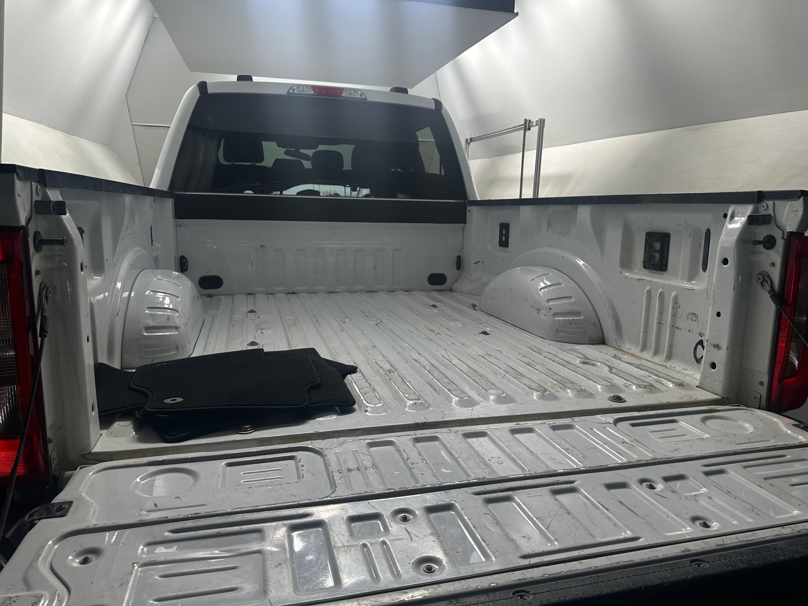 Thumbnail: 2024 Ford Econoline - 7