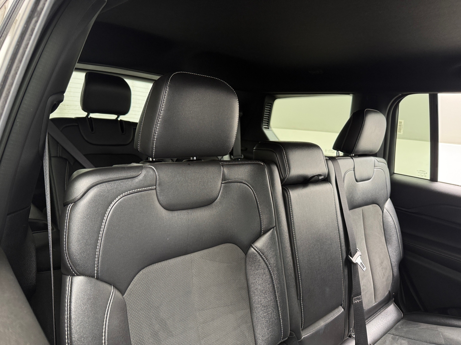 Thumbnail: 2024 Jeep Grand Cherokee L - 5
