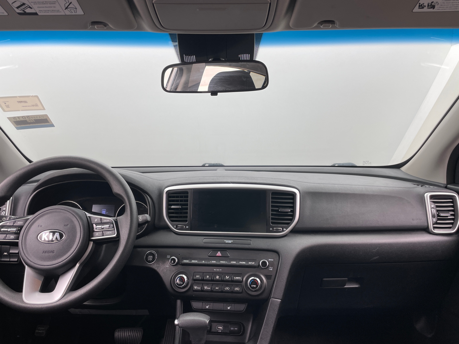 Thumbnail: 2022 Kia Sportage - 3