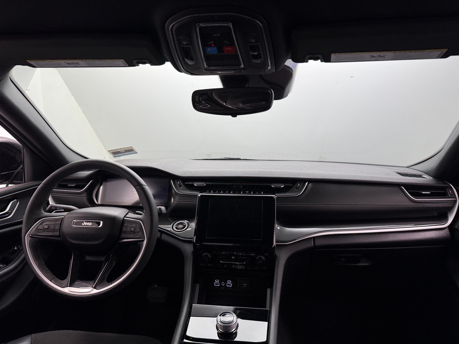 Thumbnail: 2023 Jeep Grand Cherokee L - 2
