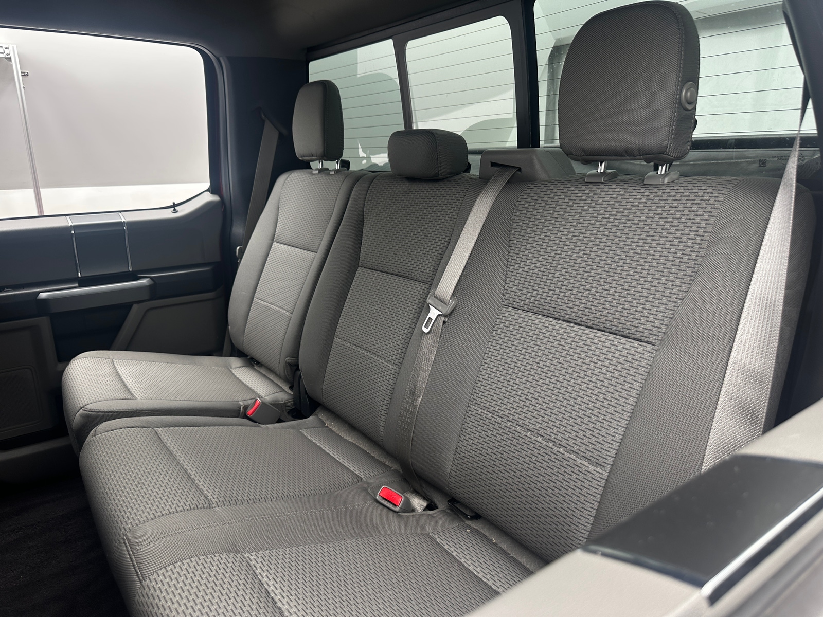 Thumbnail: 2016 Ford Econoline - 6