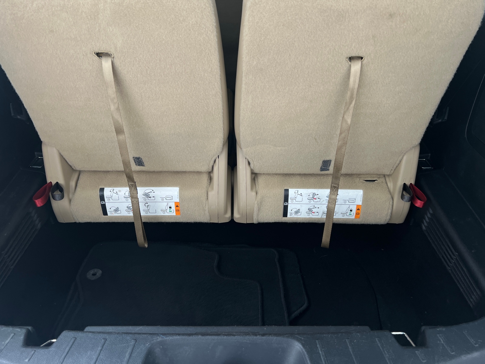 Thumbnail: 2017 Ford Explorer - 6