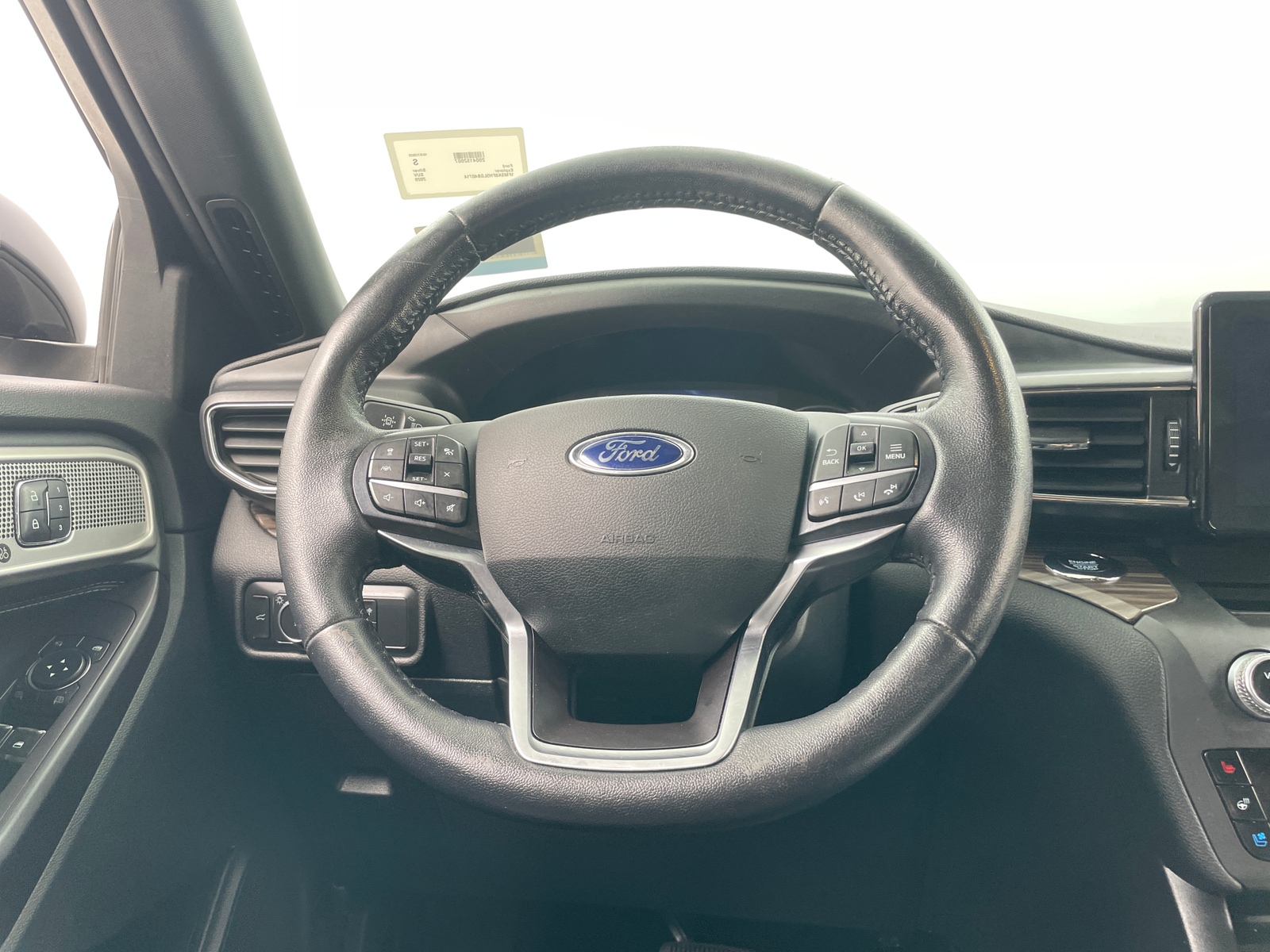 Thumbnail: 2020 Ford Explorer - 4