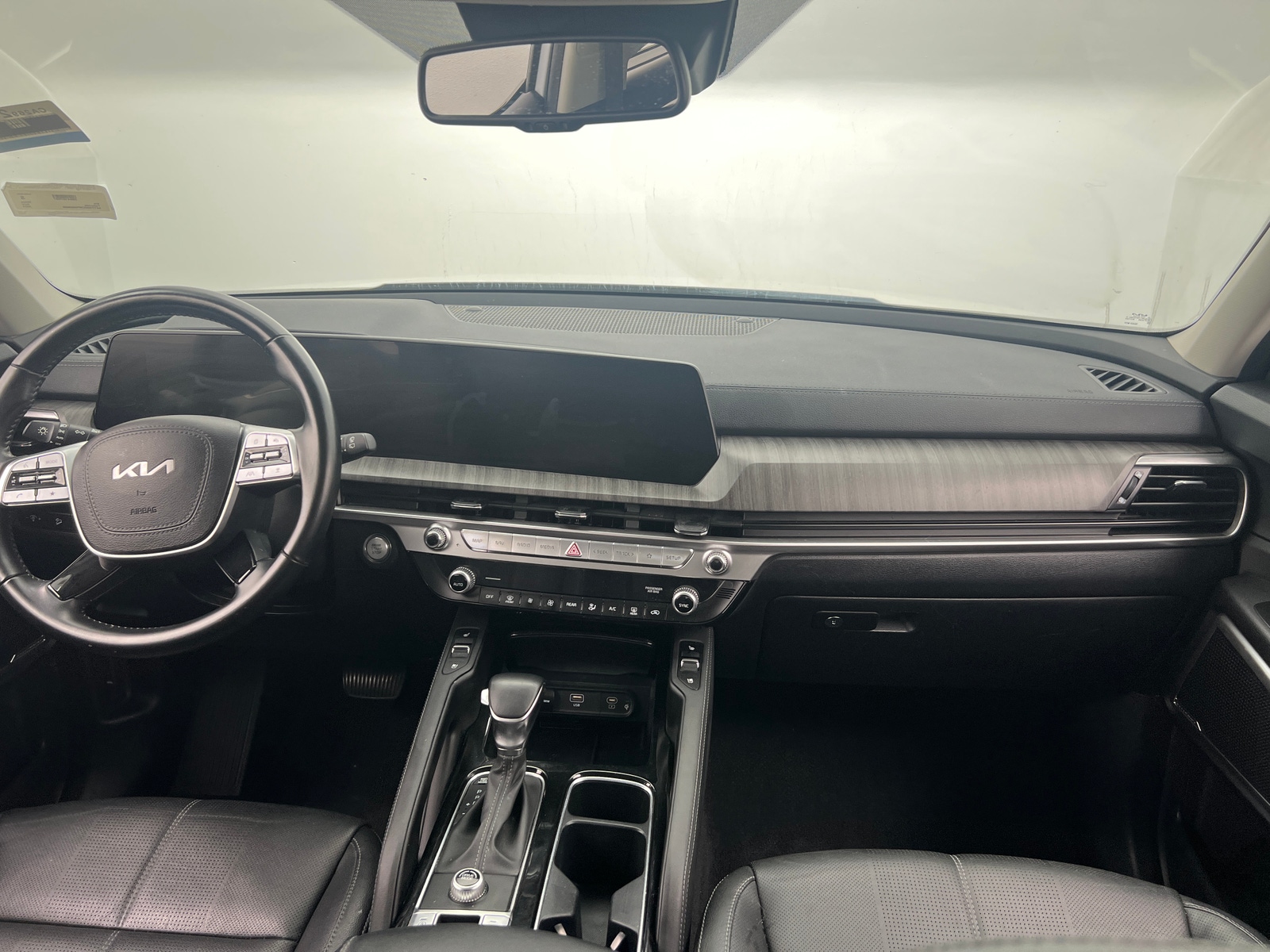 Thumbnail: 2023 Kia Telluride - 2