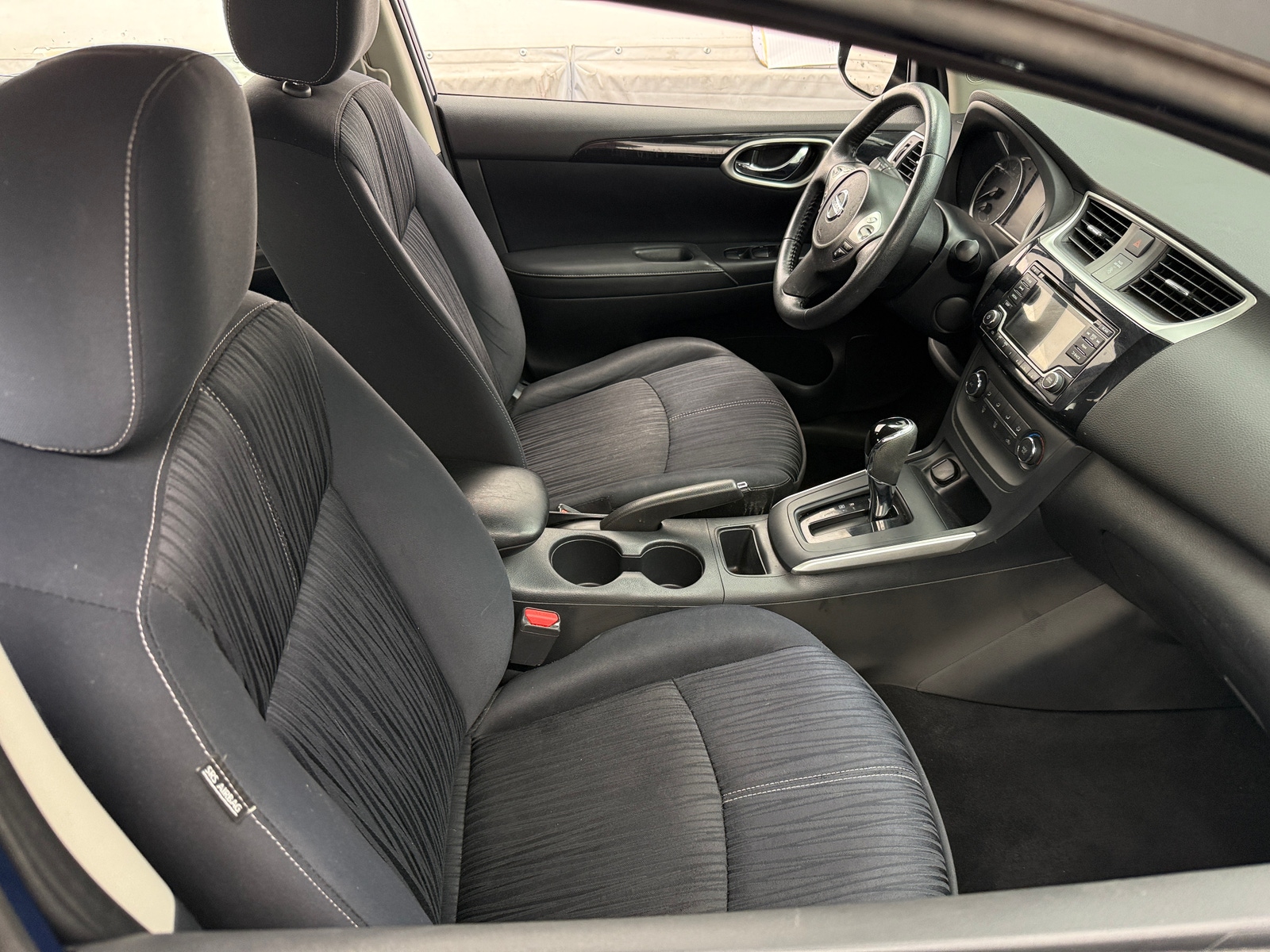 Thumbnail: 2016 Nissan Sentra - 2