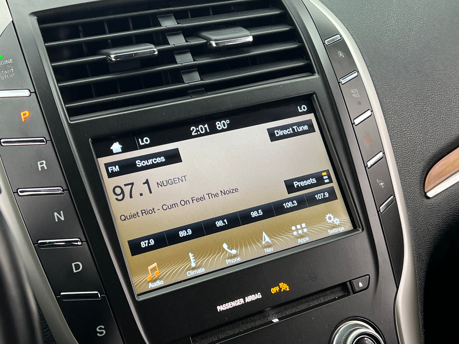 Thumbnail: 2017 Lincoln MKC - 3