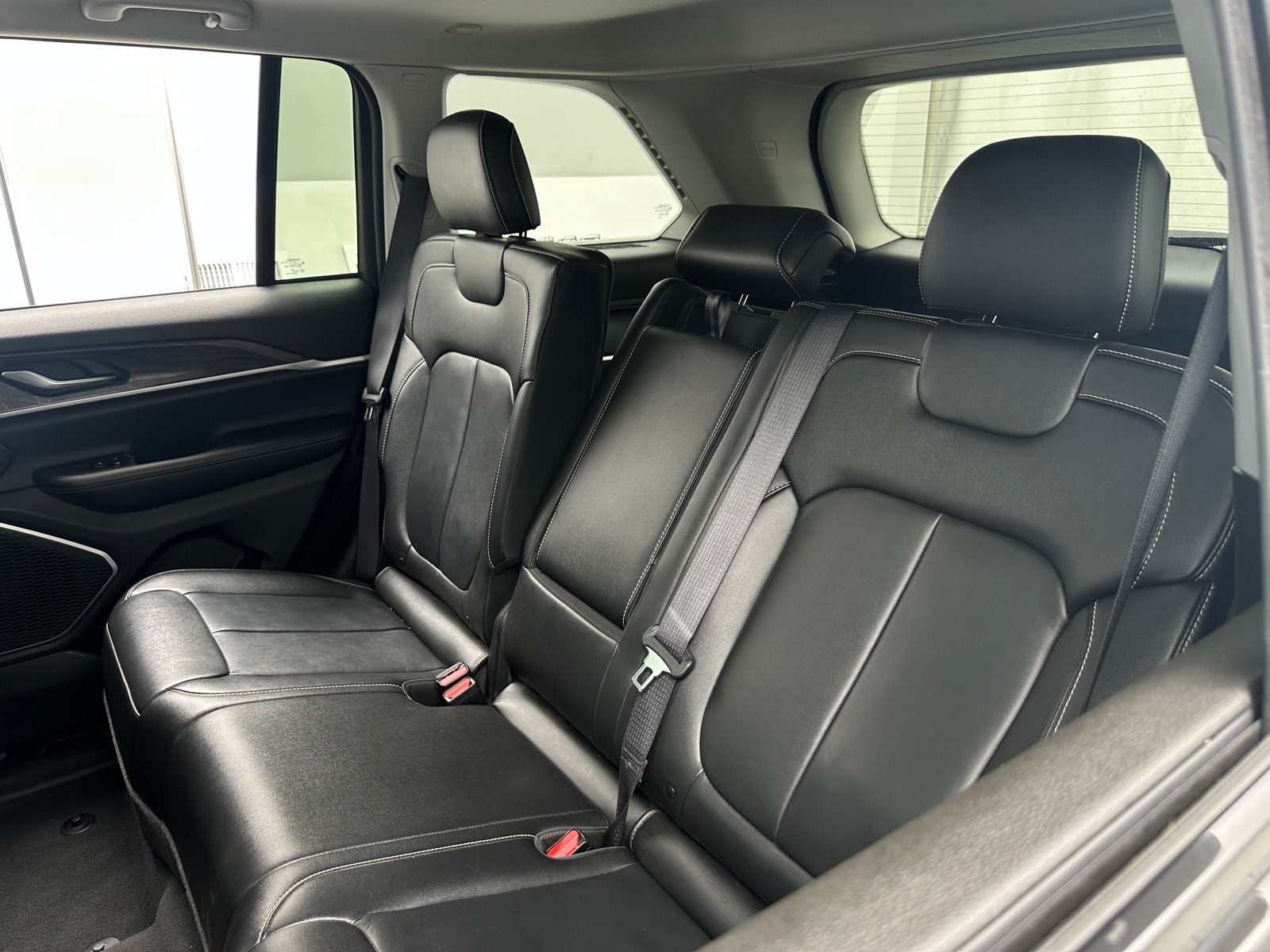 Thumbnail: 2022 Jeep Grand Cherokee - 5