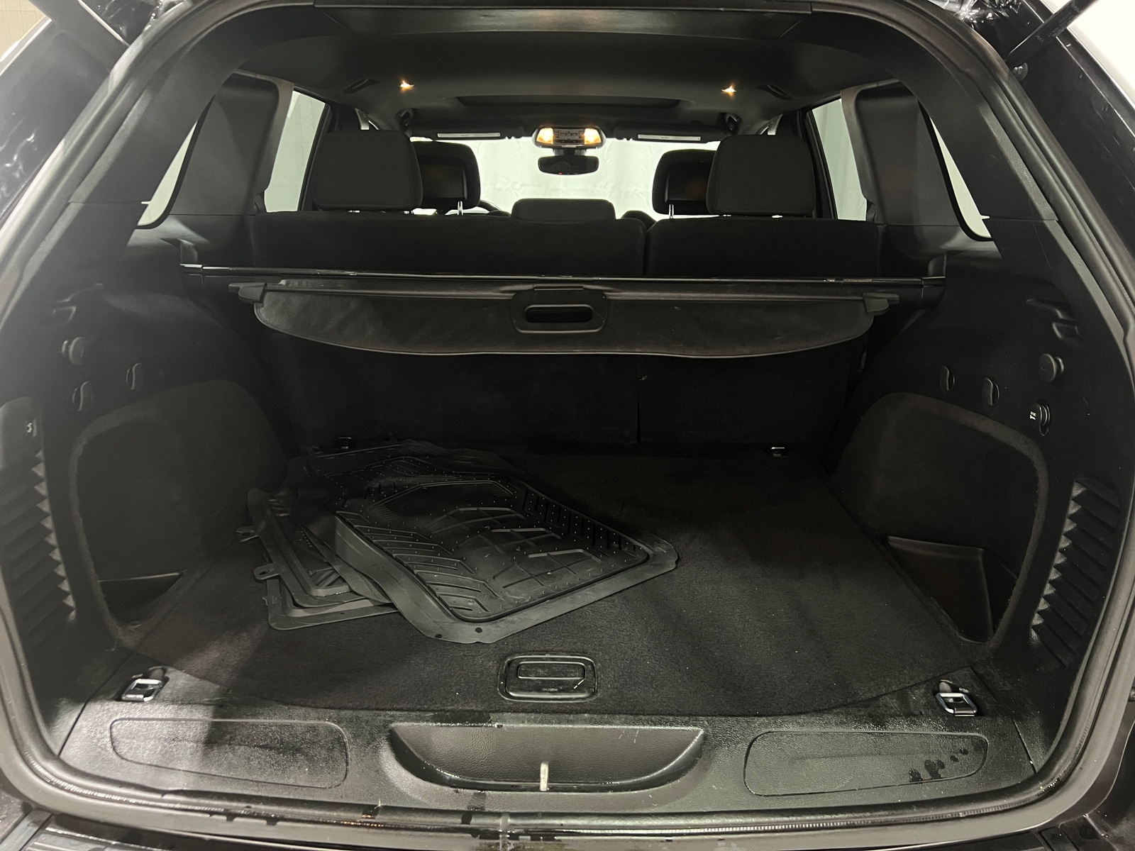 Thumbnail: 2017 Jeep Grand Cherokee - 7