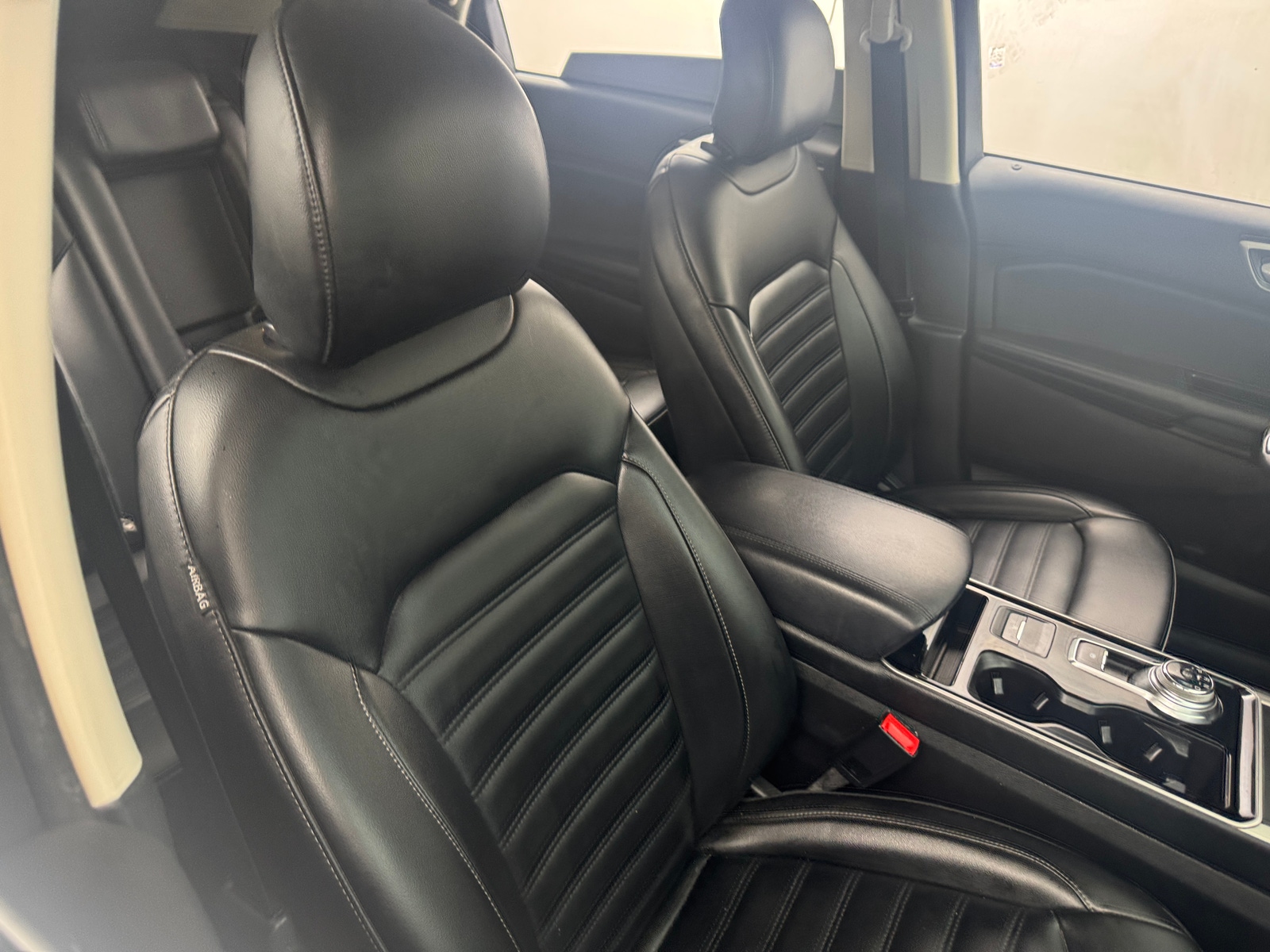 Thumbnail: 2019 Ford Edge - 2