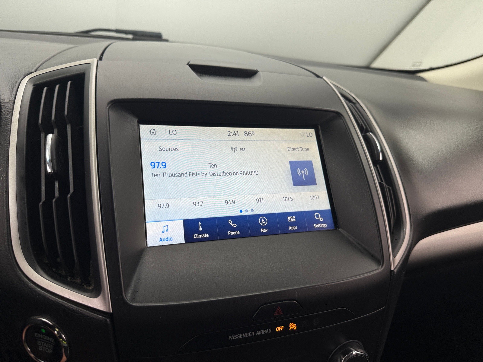 Thumbnail: 2019 Ford Edge - 4