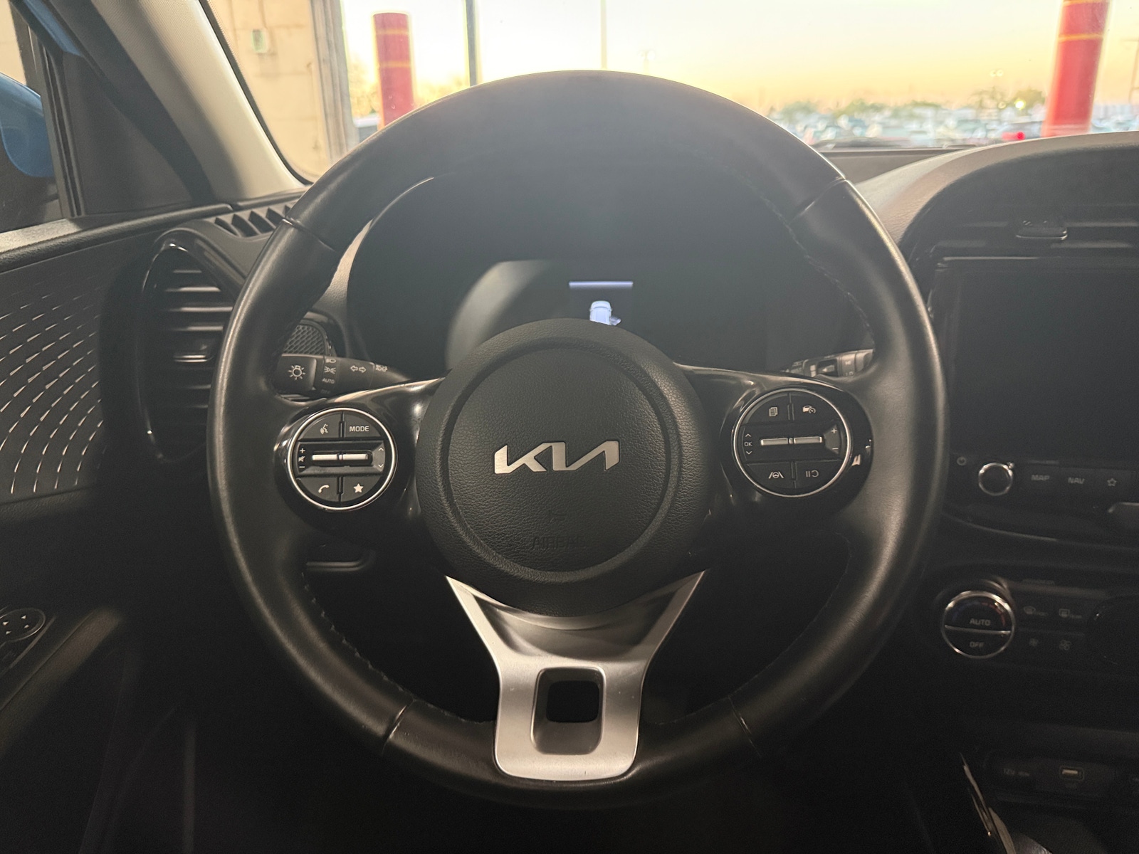 Thumbnail: 2023 Kia Soul - 5