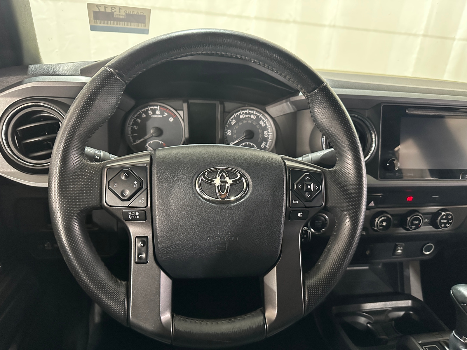 Thumbnail: 2016 Toyota Tacoma - 5