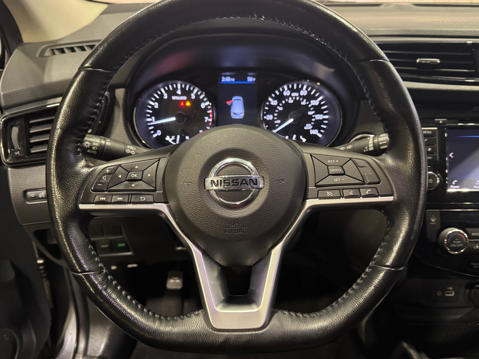 Thumbnail: 2021 Nissan Rogue Sport - 5