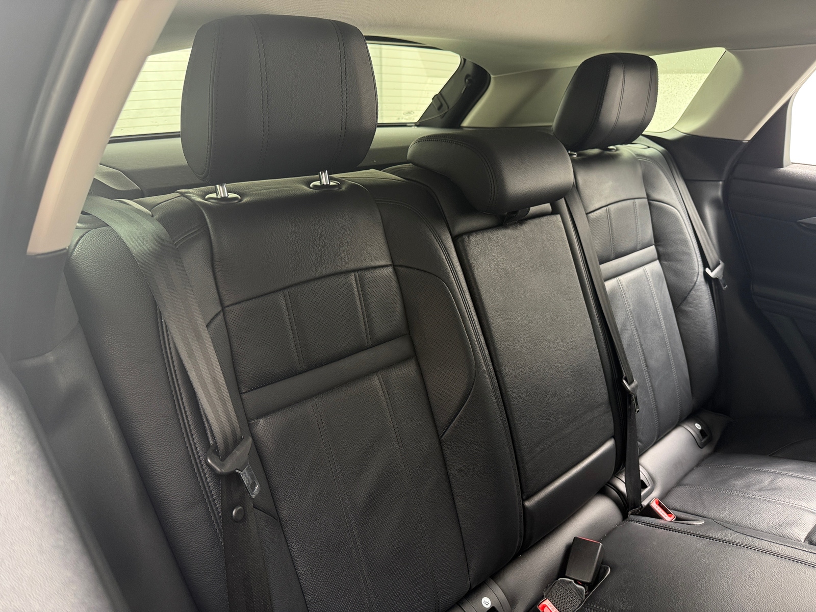 Thumbnail: 2020 Land Rover Range Rover Evoque - 5