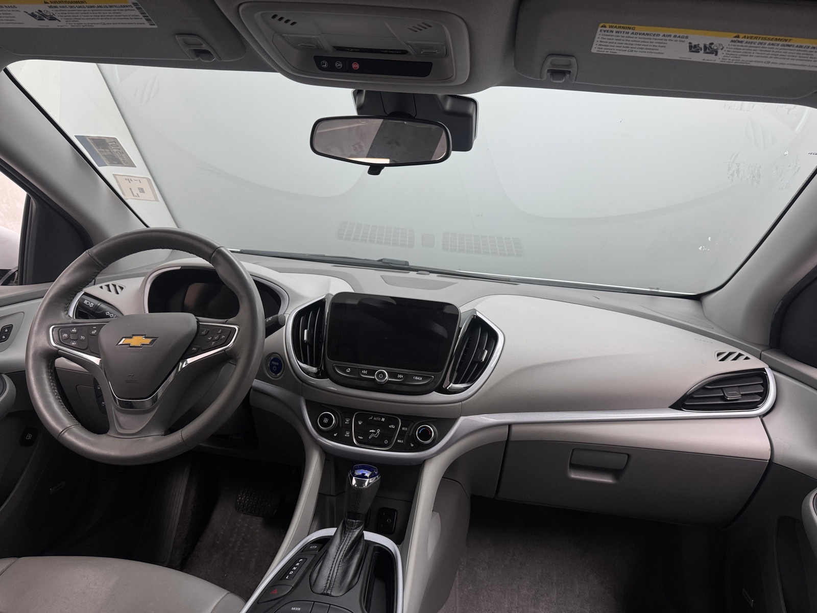 Thumbnail: 2017 Chevrolet Volt - 3