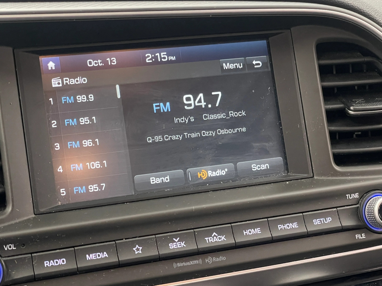 Thumbnail: 2019 Hyundai Elantra - 4