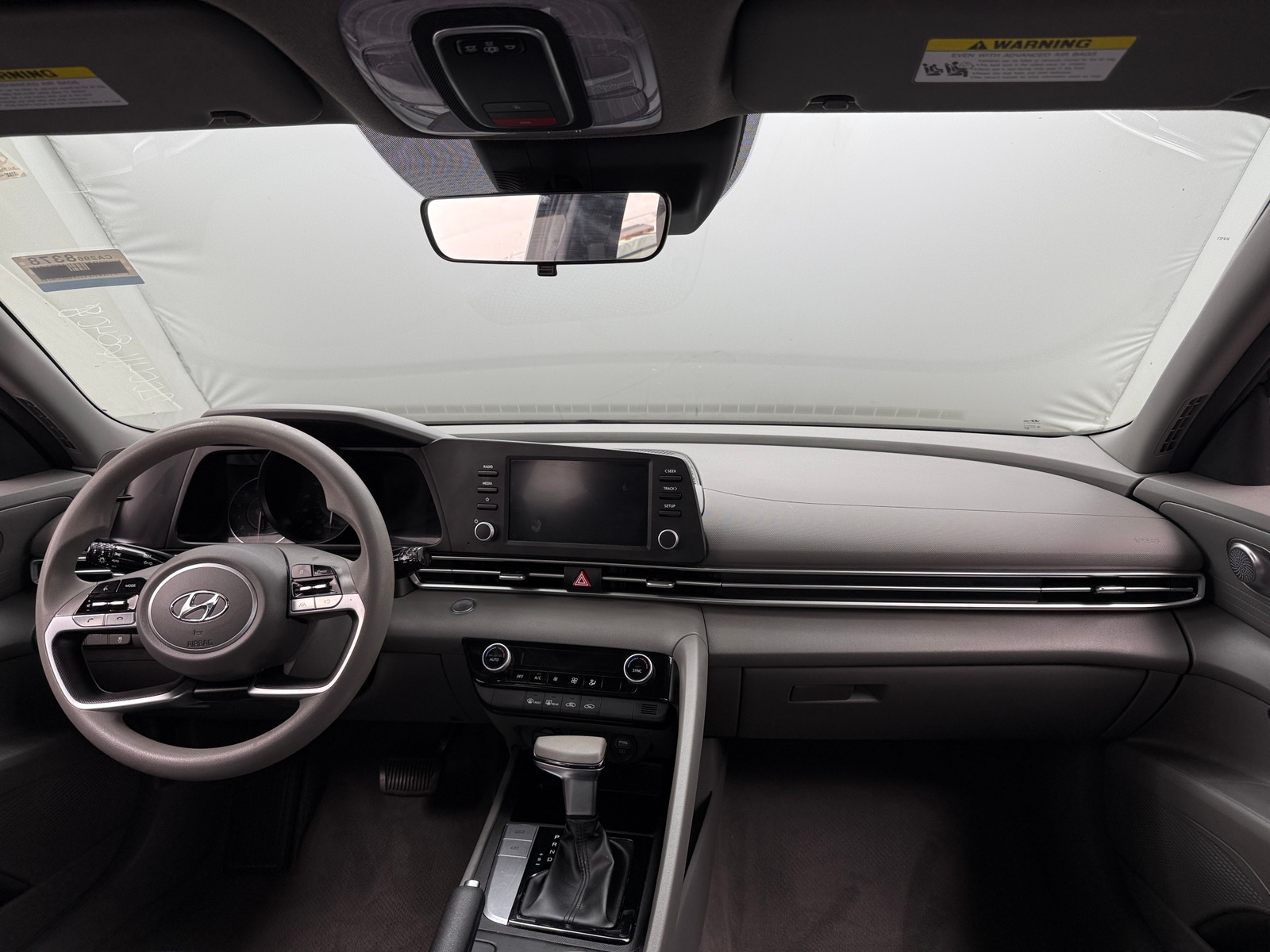 Thumbnail: 2023 Hyundai Elantra - 3