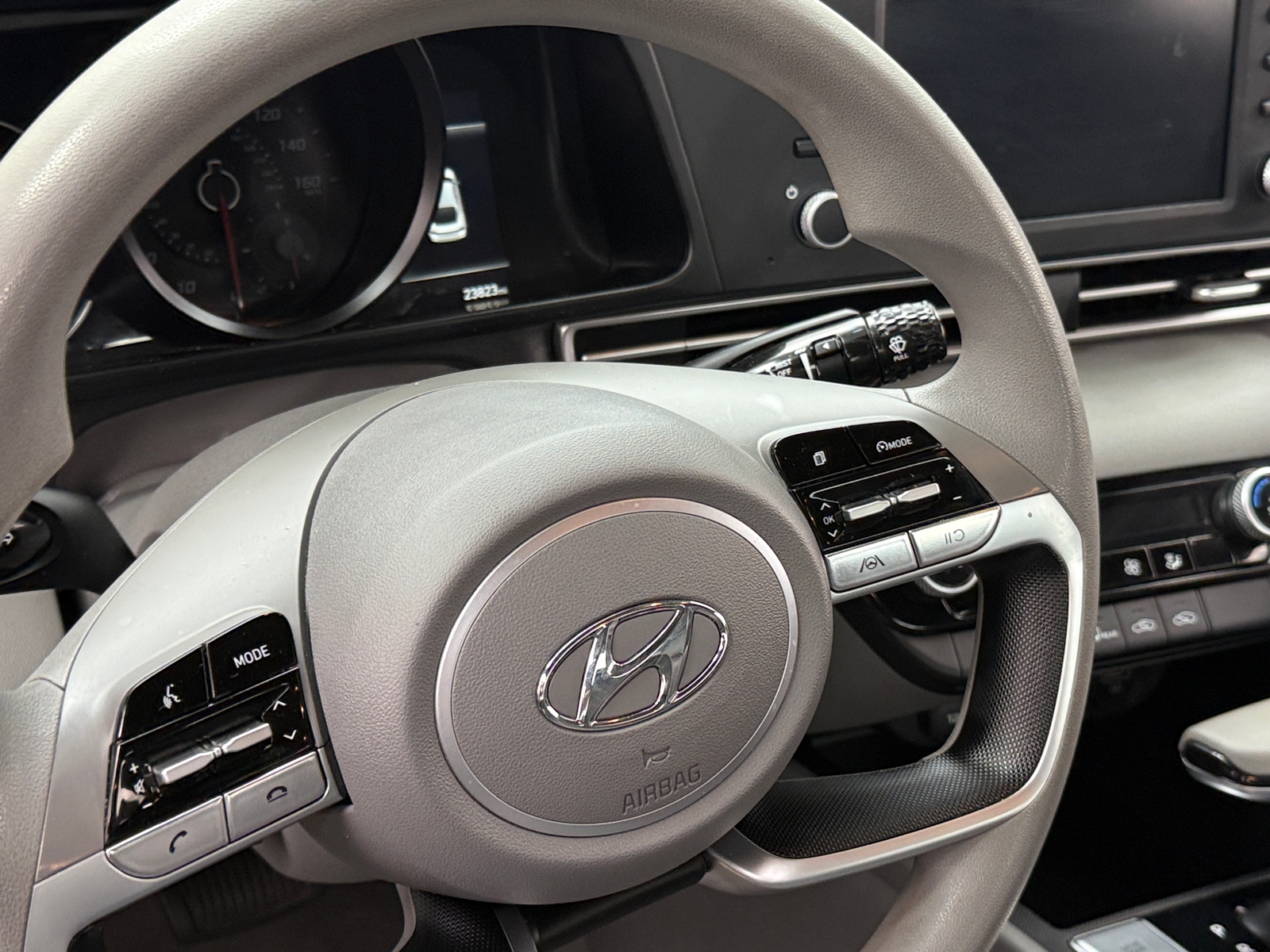 Thumbnail: 2023 Hyundai Elantra - 5