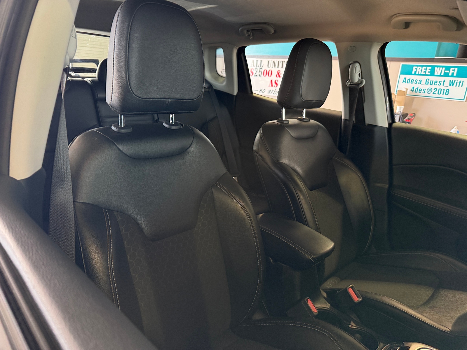 Thumbnail: 2018 Jeep Compass - 2