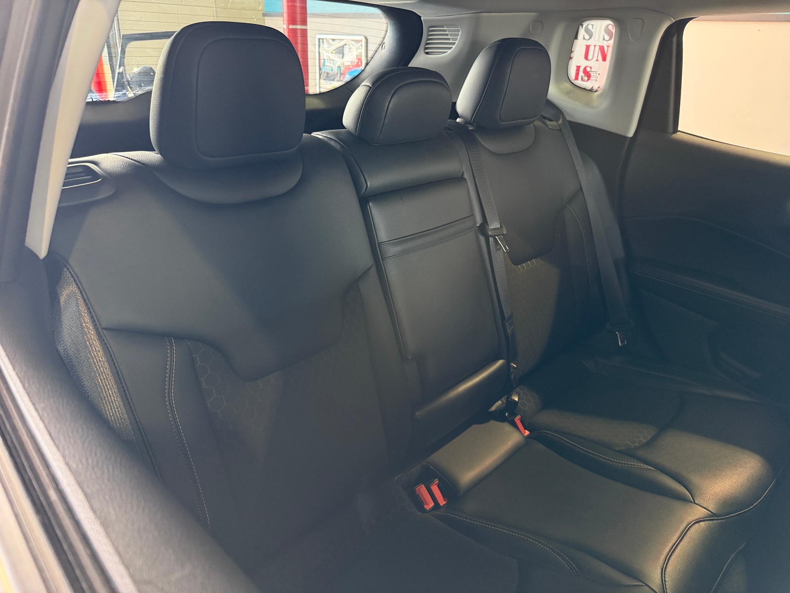 Thumbnail: 2018 Jeep Compass - 6