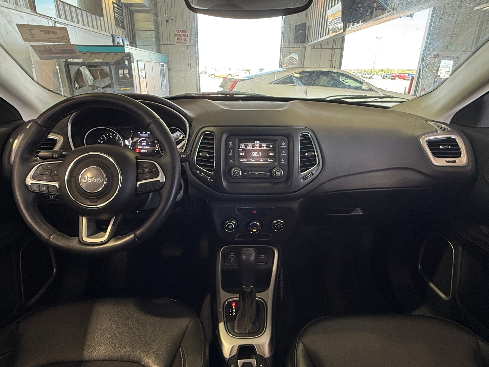 Thumbnail: 2018 Jeep Compass - 3