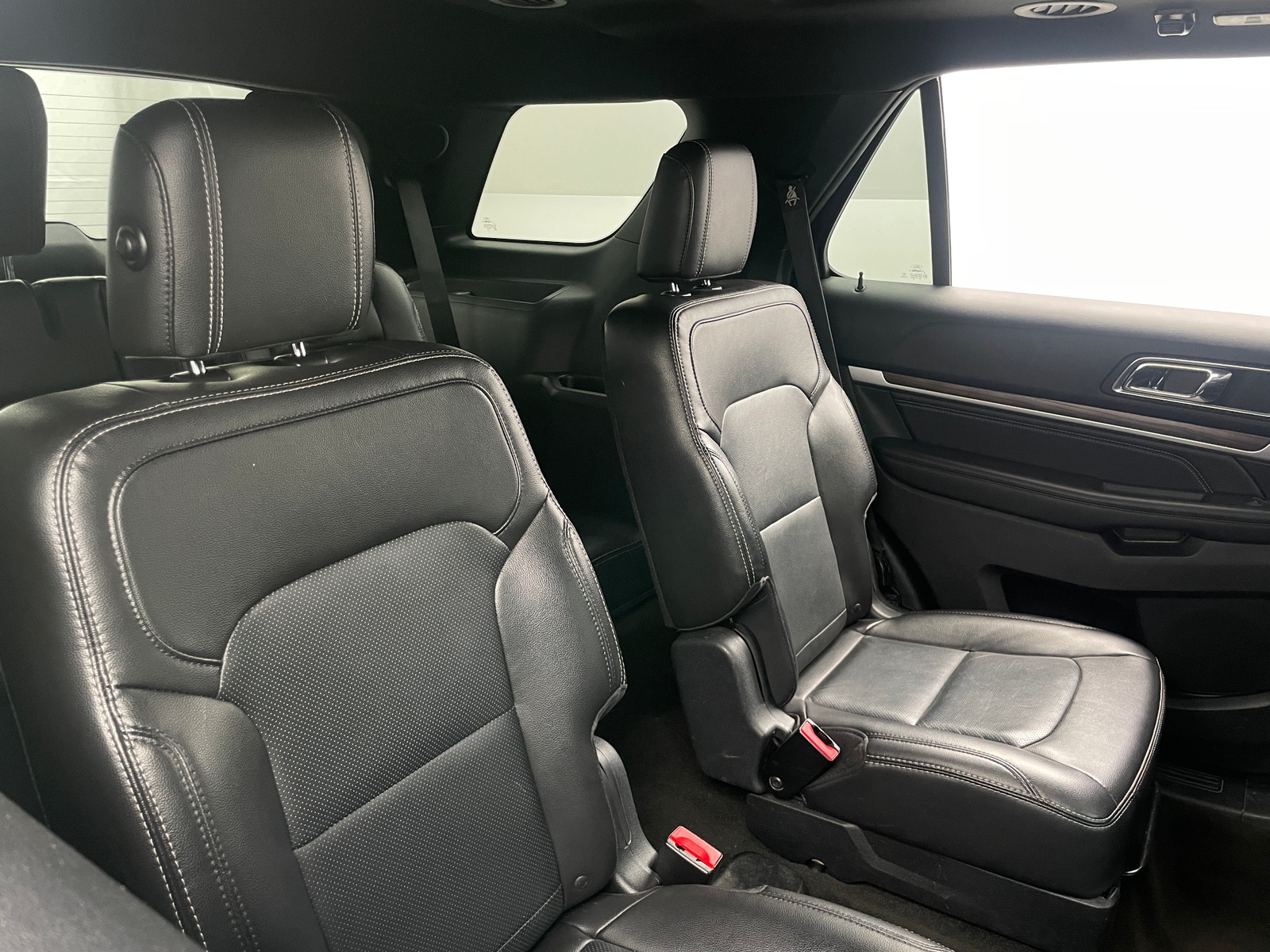 Thumbnail: 2018 Ford Explorer - 5