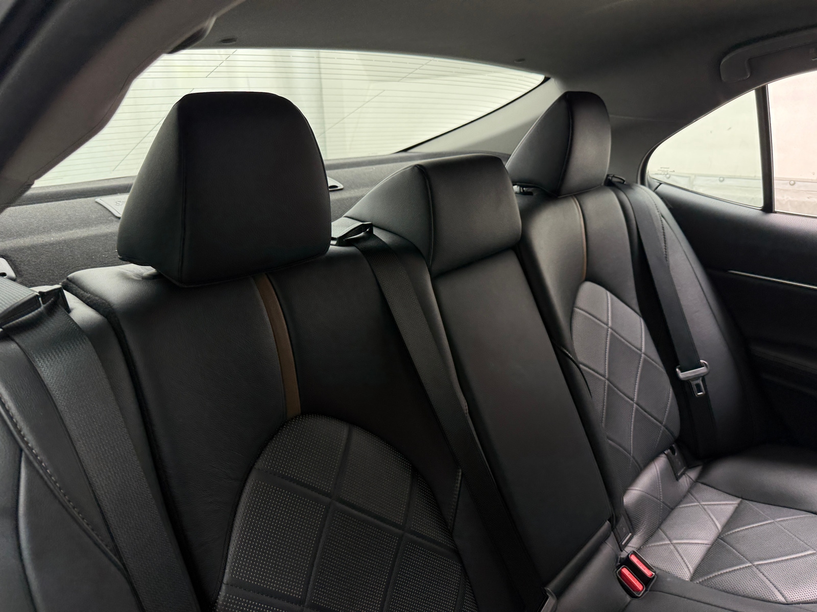 Thumbnail: 2019 Toyota Camry - 5