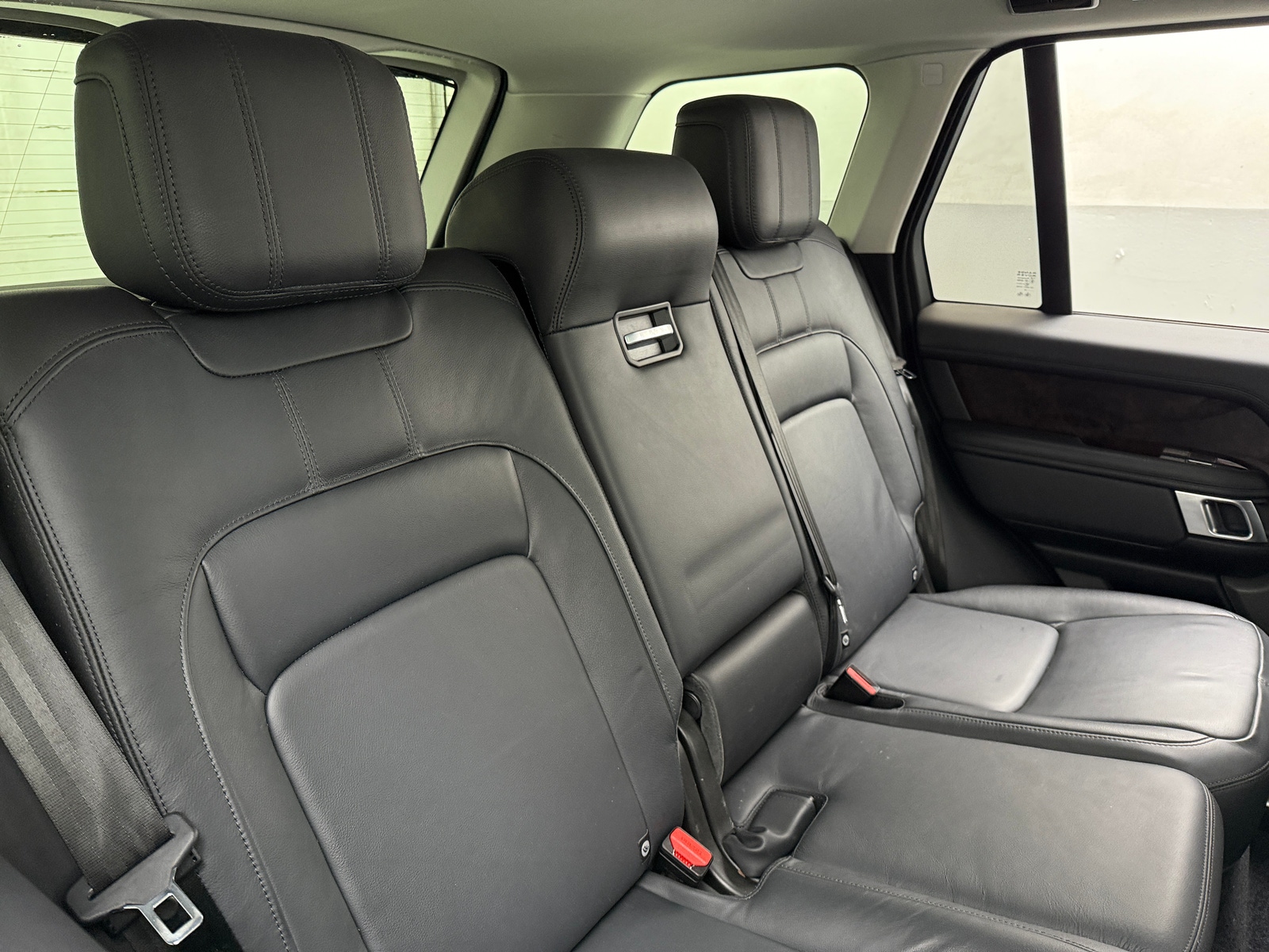 Thumbnail: 2020 Land Rover Range Rover - 5