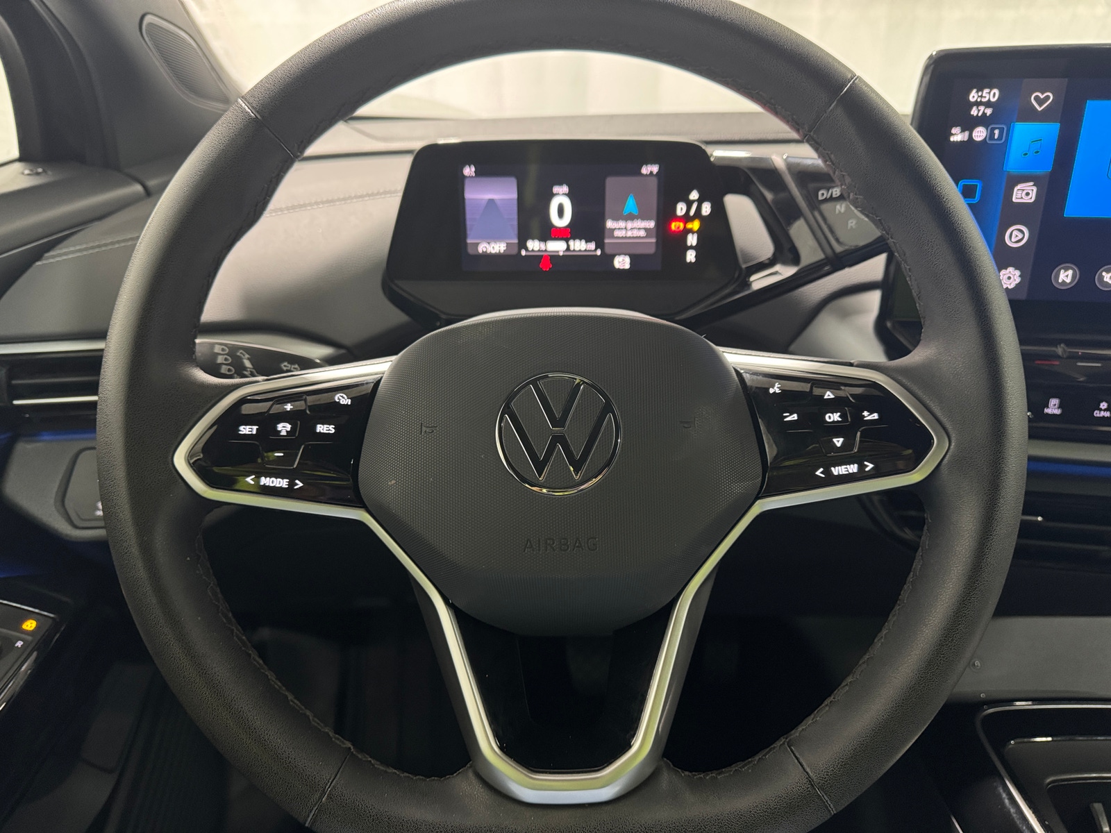 Thumbnail: 2023 Volkswagen ID.4 - 5
