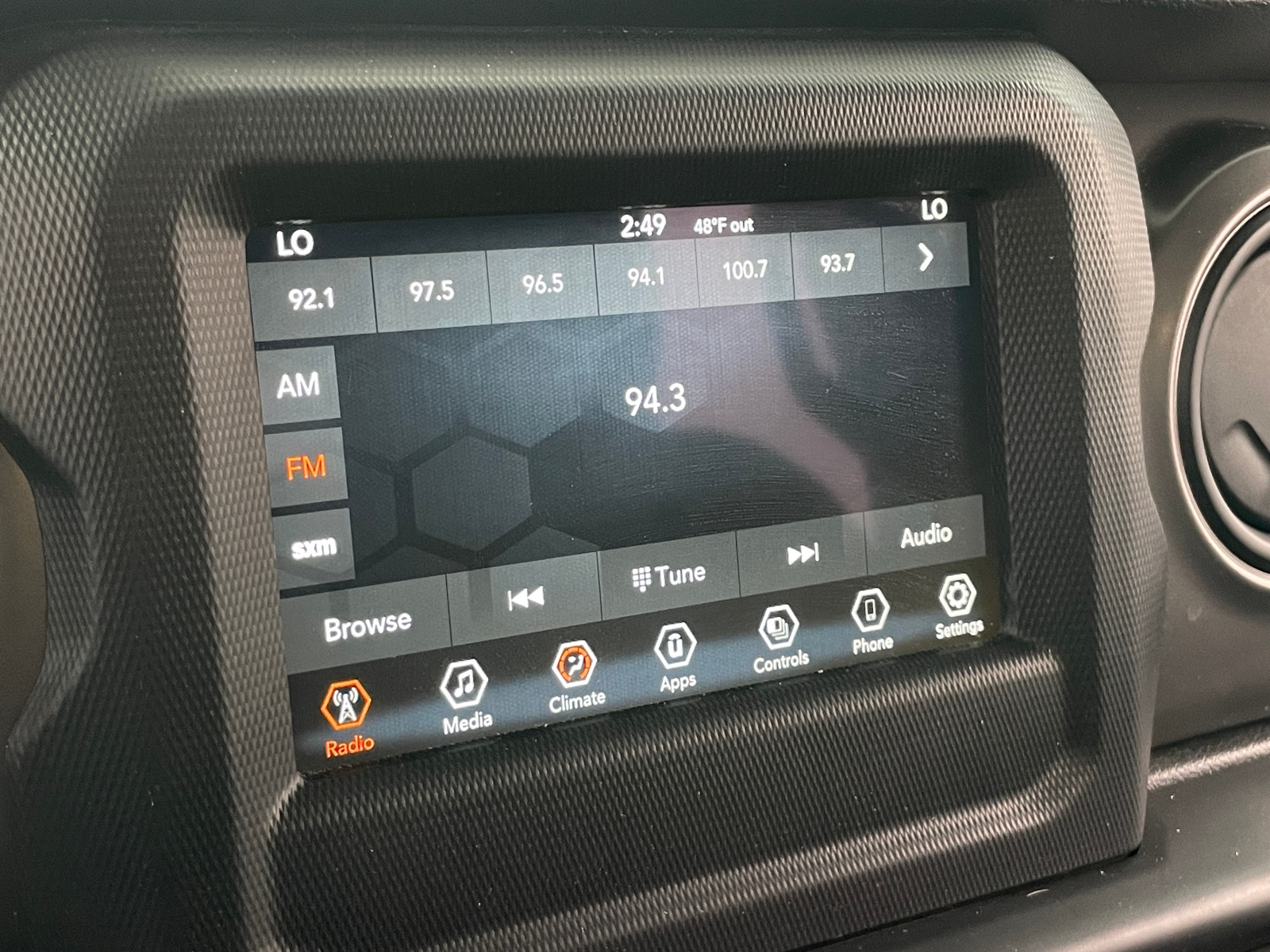 Thumbnail: 2021 Jeep Gladiator - 4