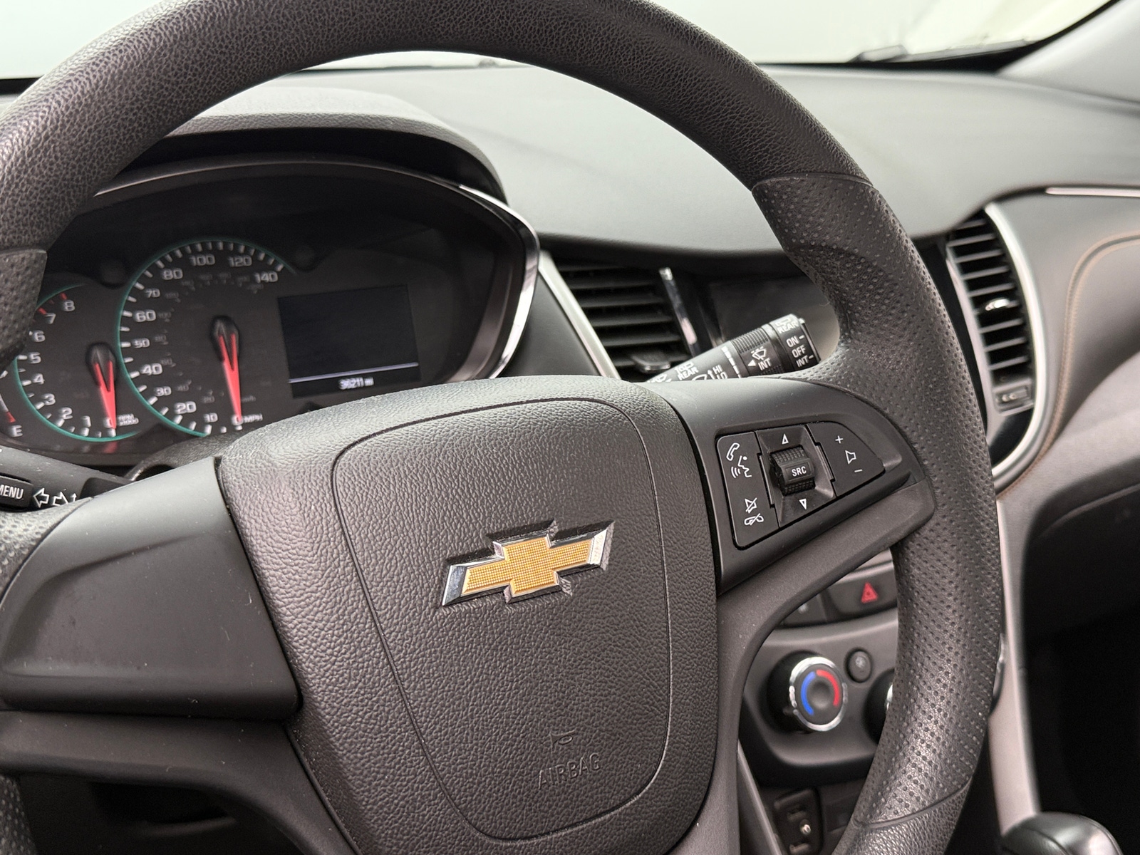 Thumbnail: 2019 Chevrolet Trax - 5