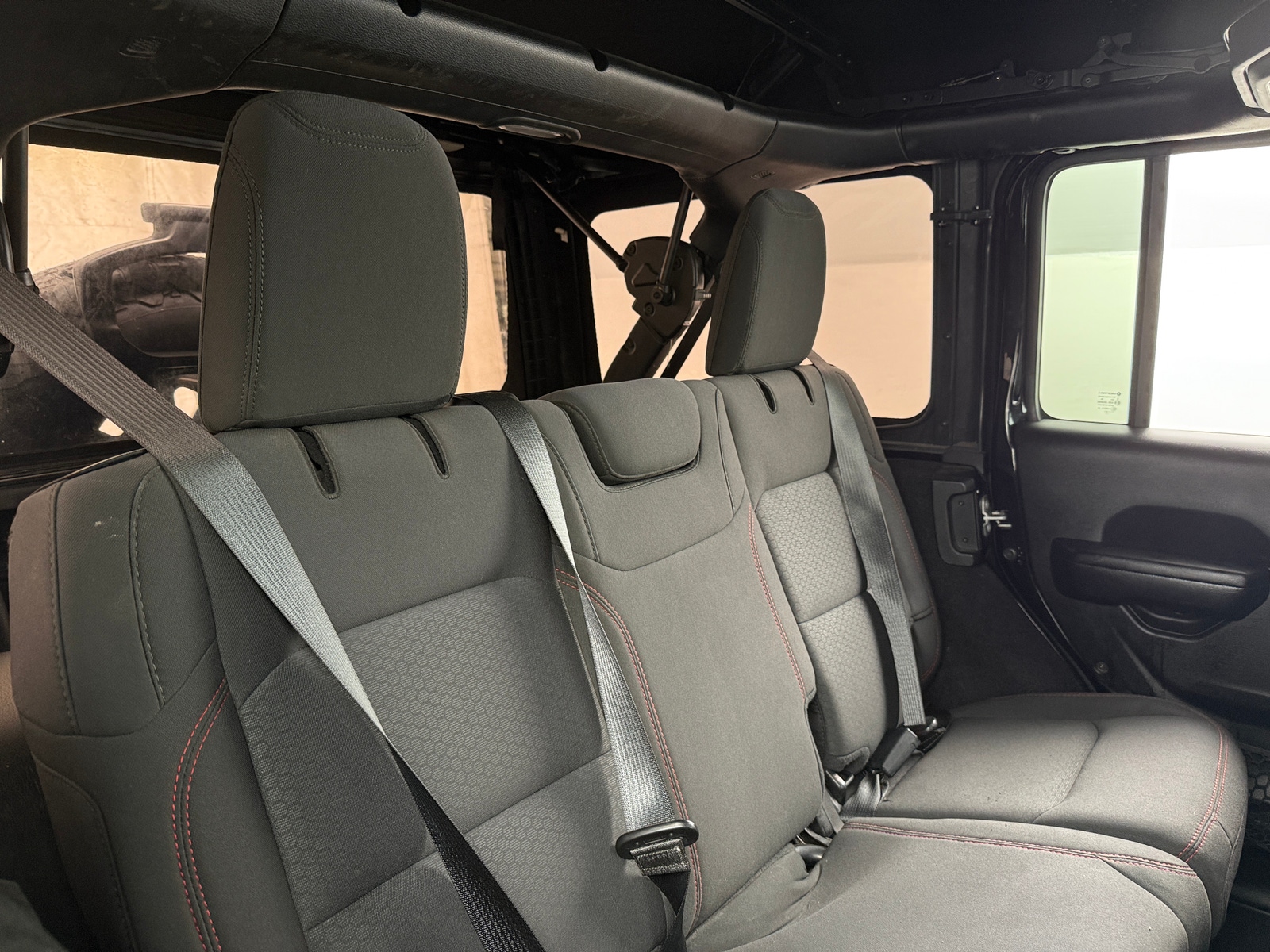 Thumbnail: 2021 Jeep Wrangler - 6