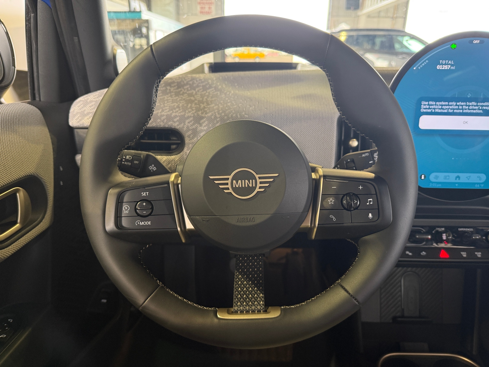 Thumbnail: 2025 MINI Cooper Hardtop - 4