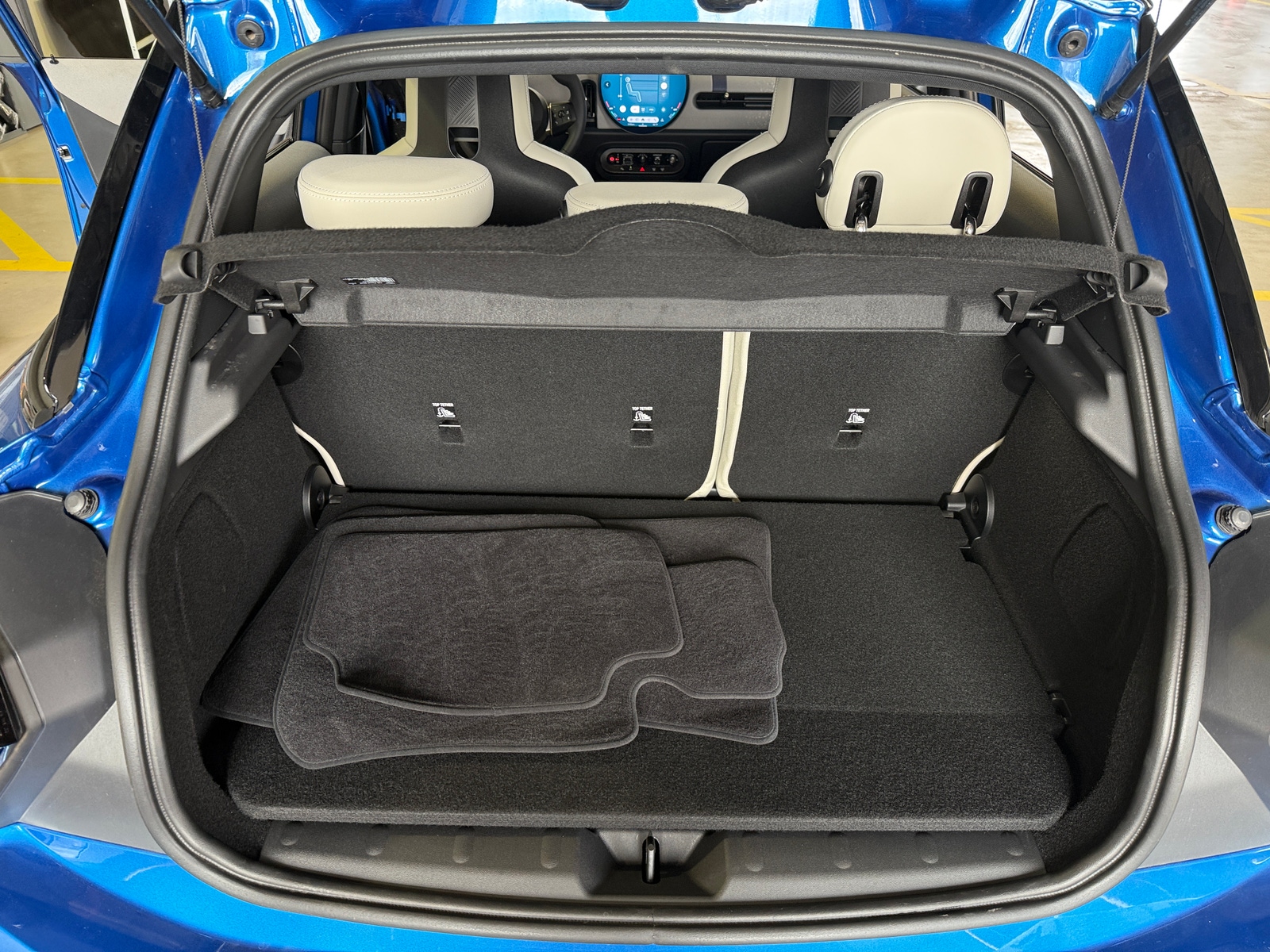 Thumbnail: 2025 MINI Cooper Hardtop - 6